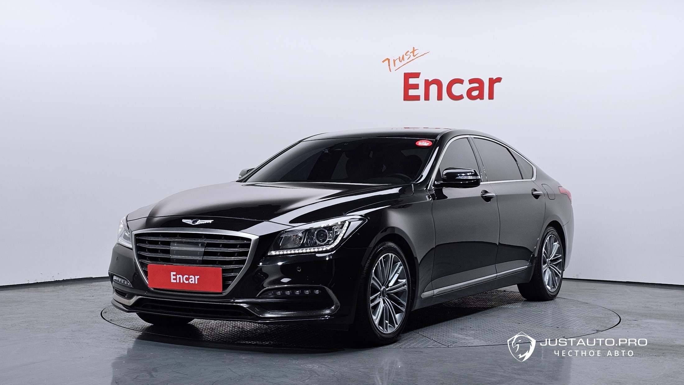 Автомобиль Genesis G80