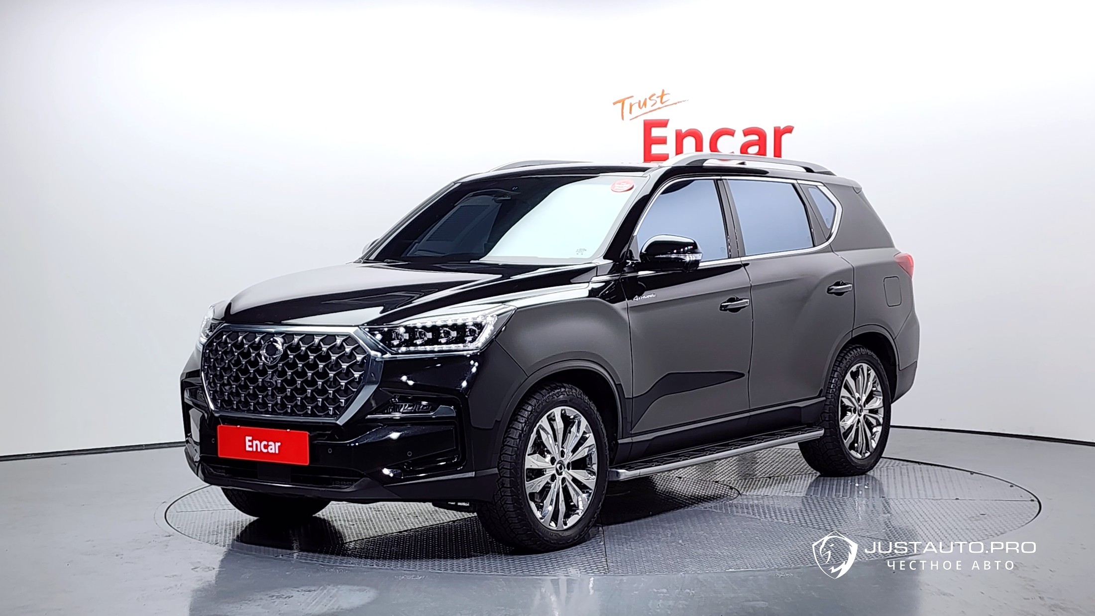 Автомобиль KG_Mobility_Ssangyong Rexton