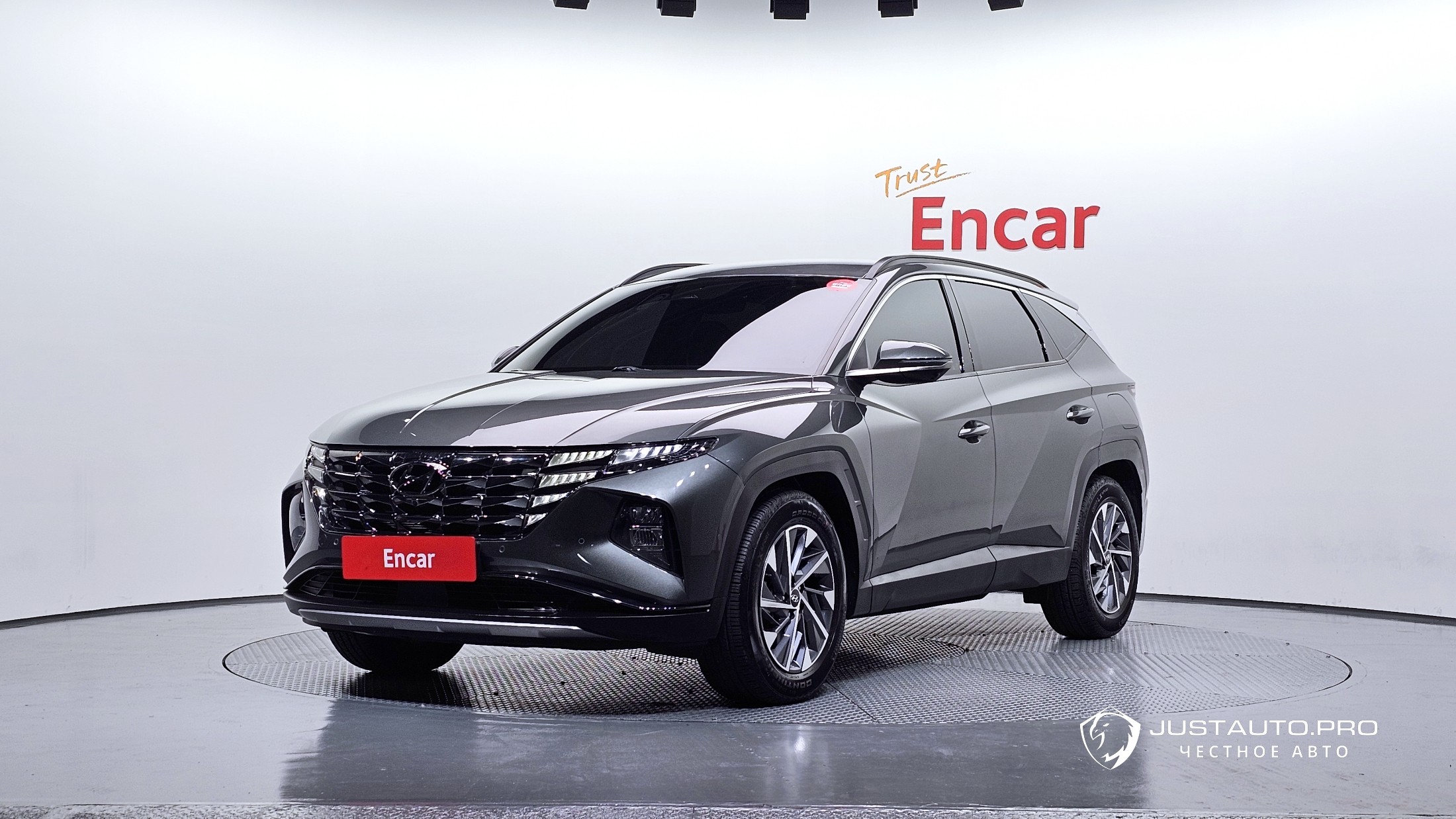 Автомобиль Hyundai Tucson