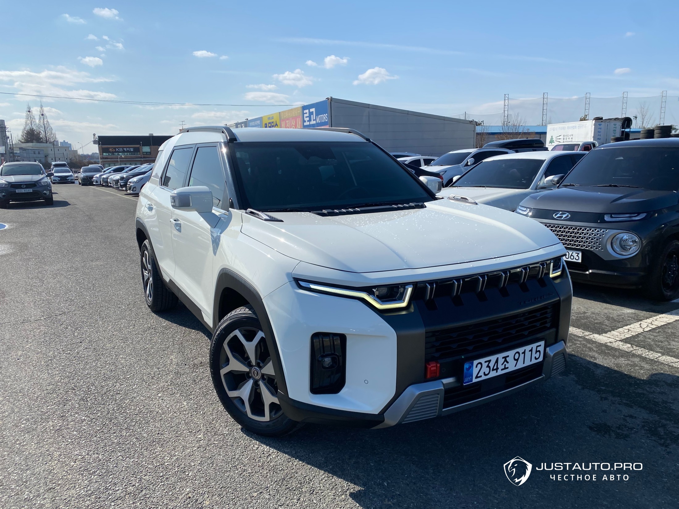 Автомобиль KG_Mobility_Ssangyong Torres