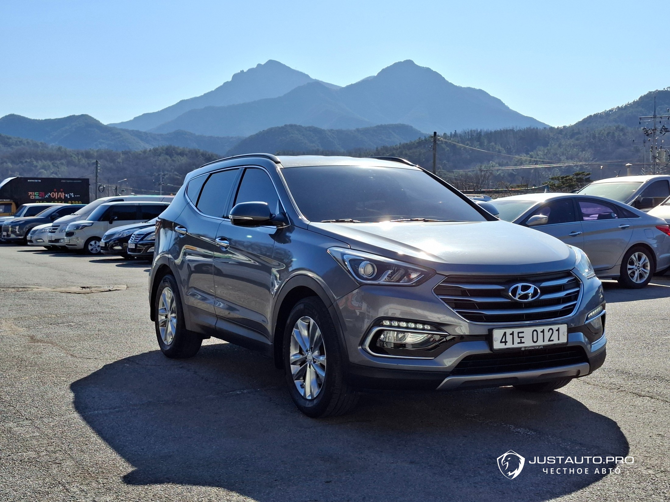 Автомобиль Hyundai Santafe