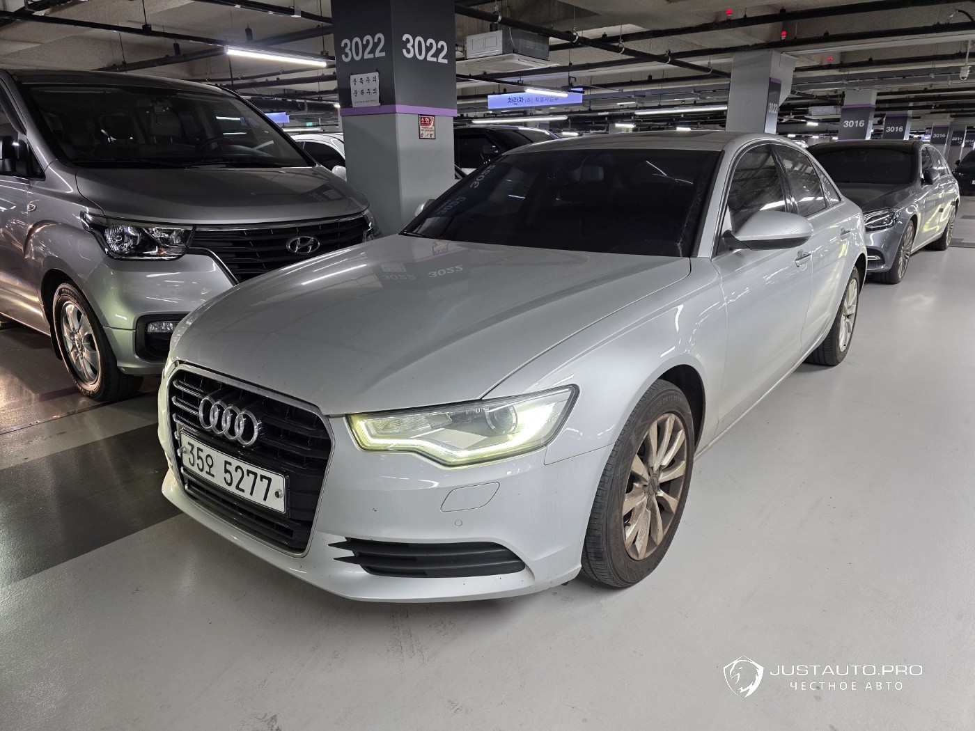 Автомобиль Audi A6