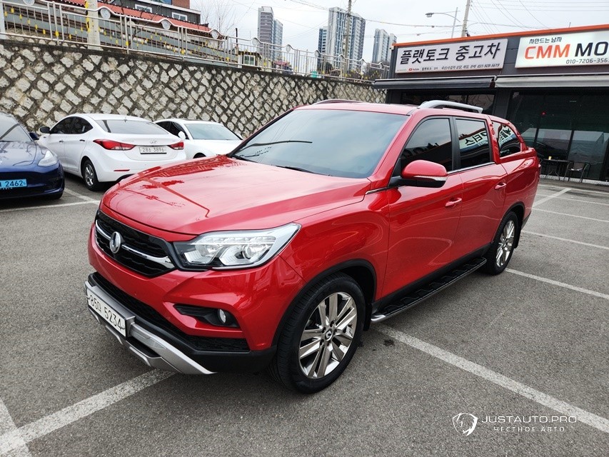 Автомобиль KG_Mobility_Ssangyong Rexton