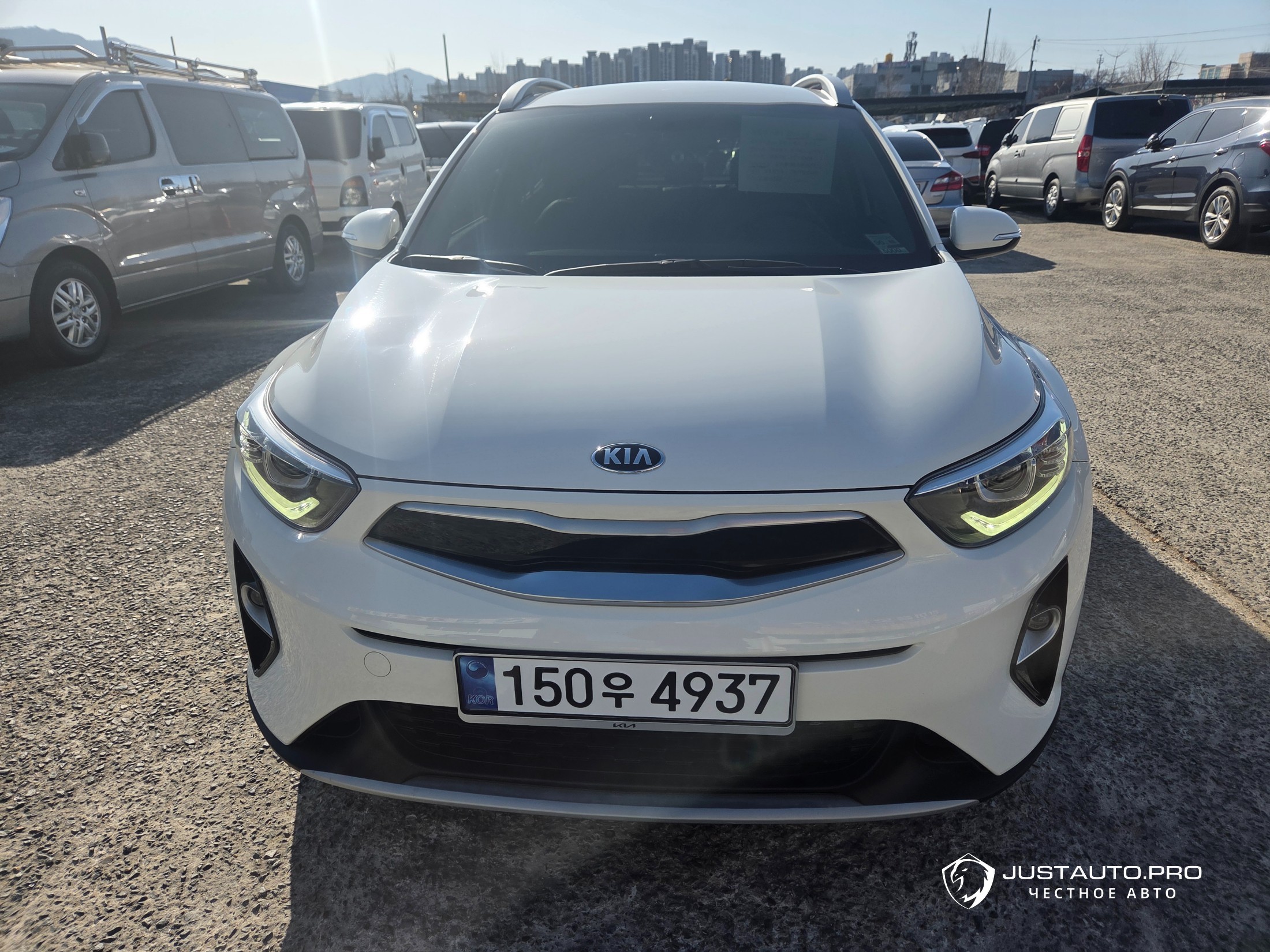 Автомобиль Kia Stonic