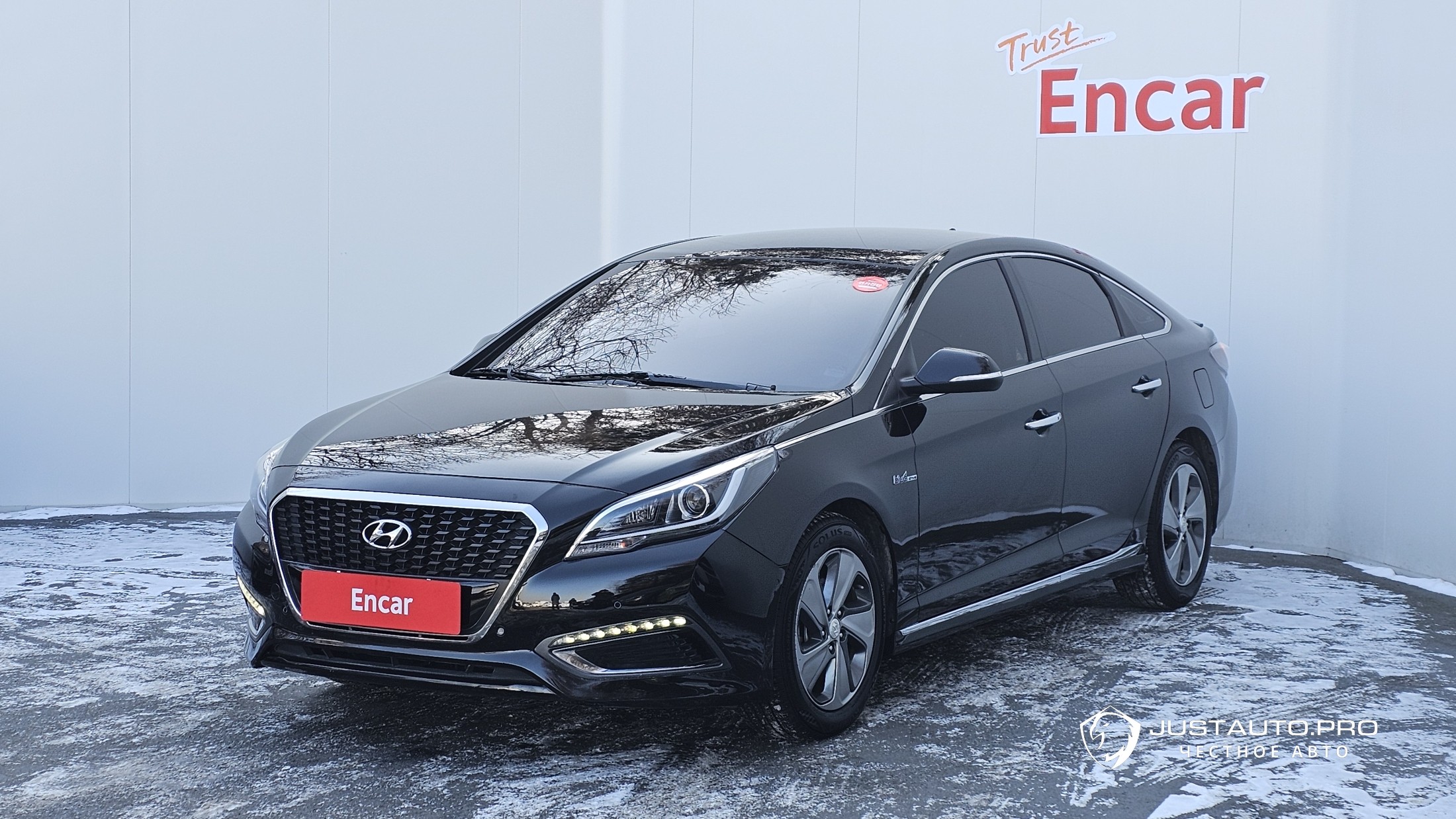 Автомобиль Hyundai Sonata