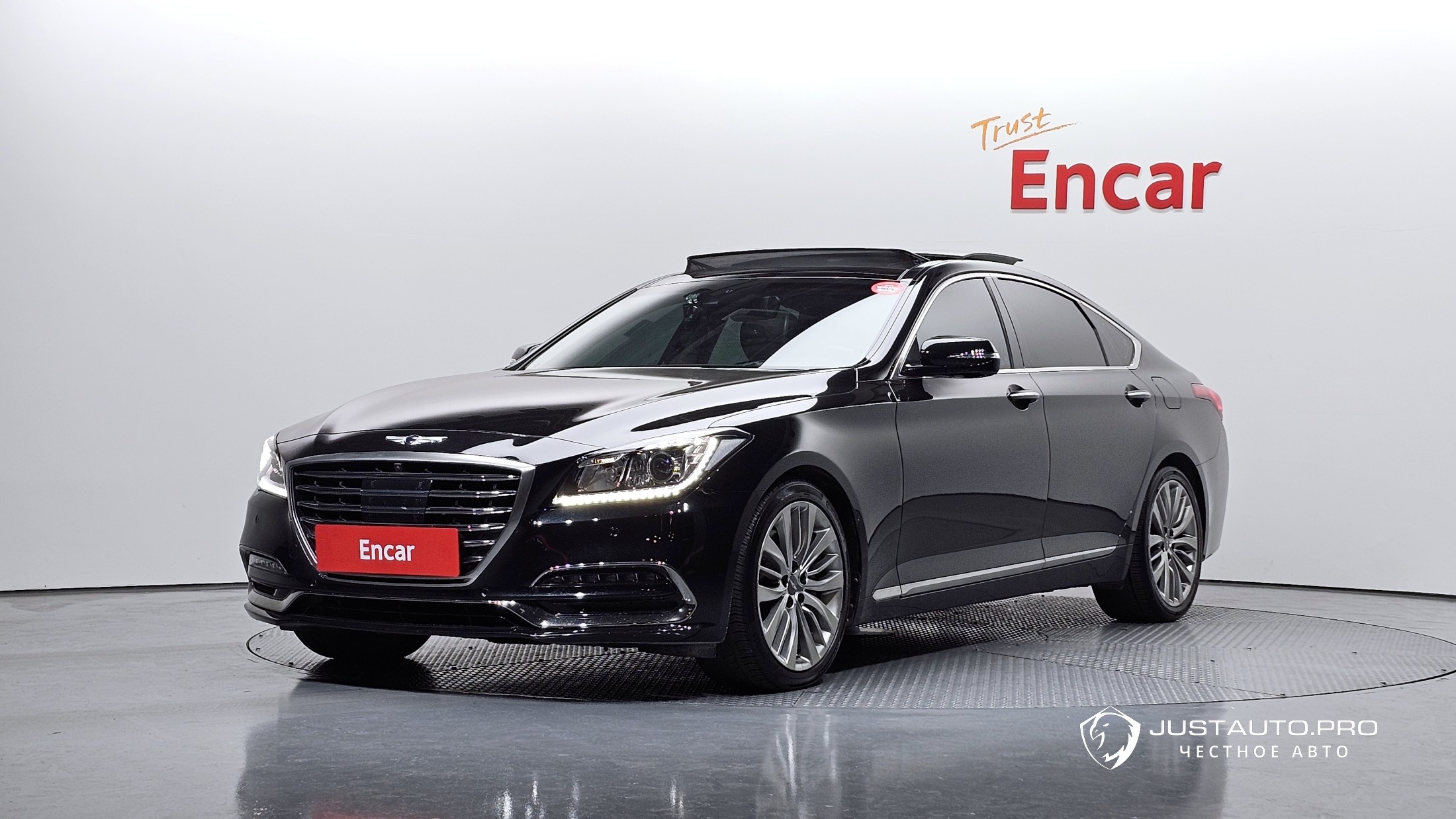Автомобиль Genesis G80