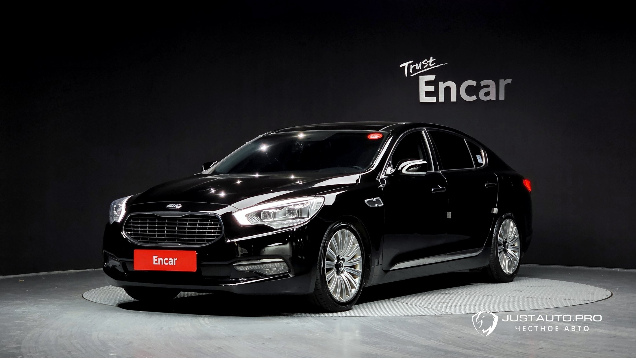 Автомобиль Kia K9