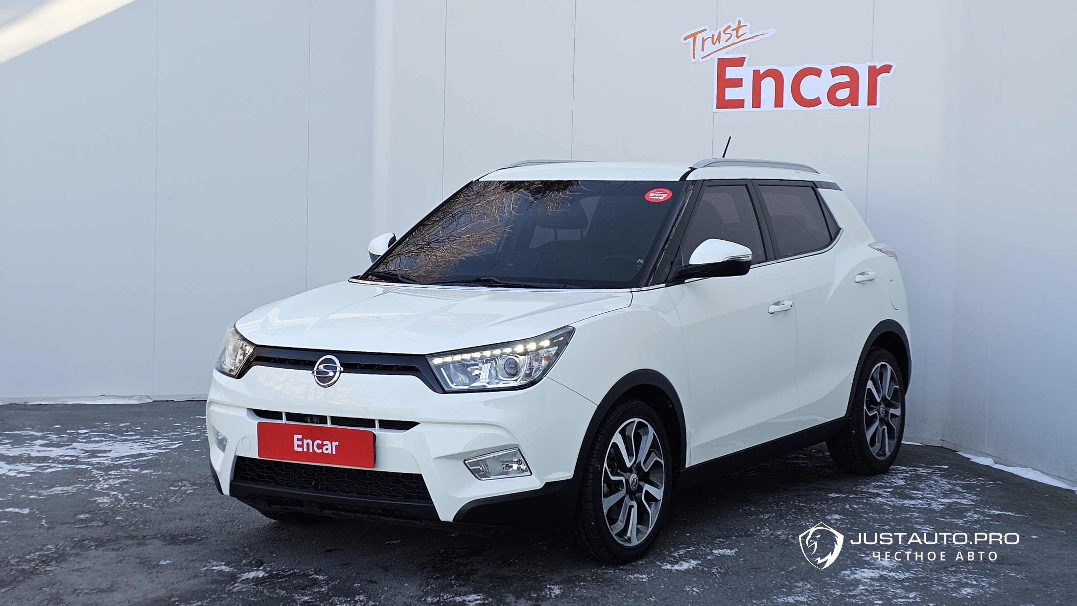 Автомобиль KG_Mobility_Ssangyong TIBOLI