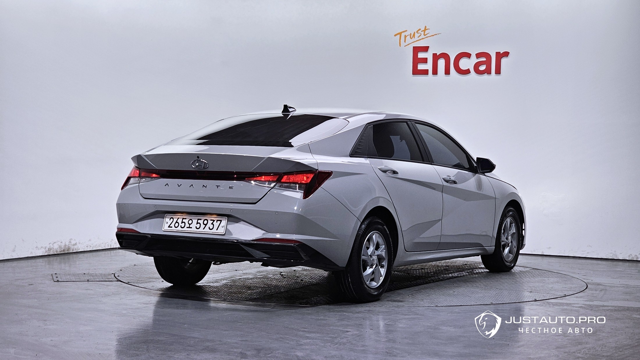 Автомобиль Hyundai AVANTE