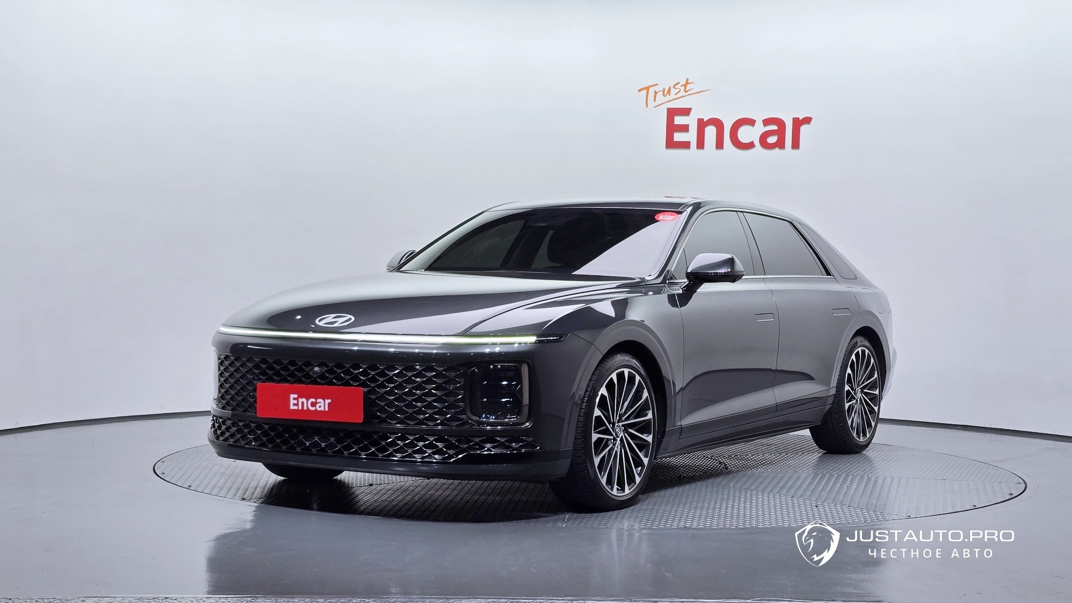 Автомобиль Hyundai Grandeur