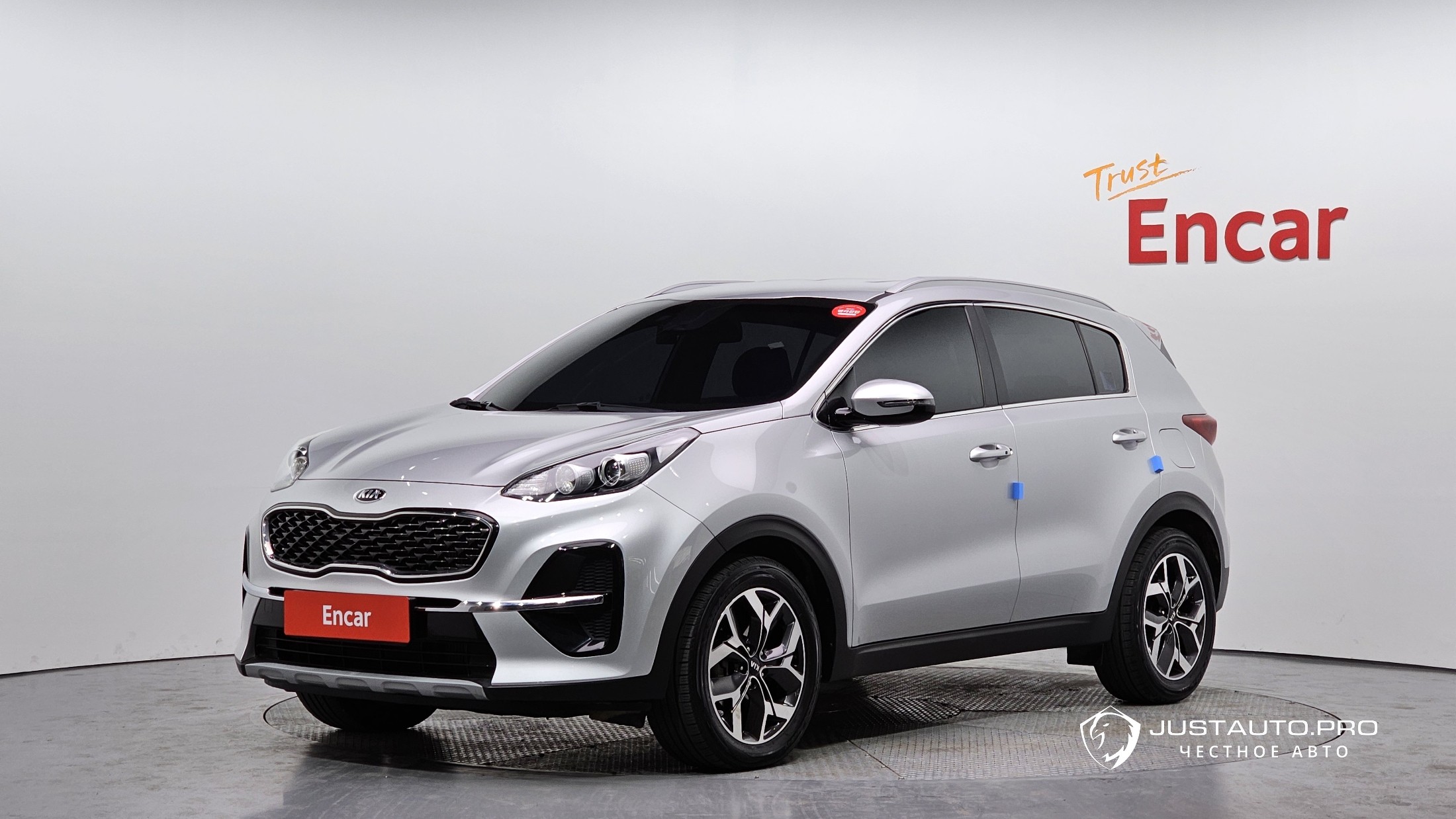 Автомобиль Kia Sportage