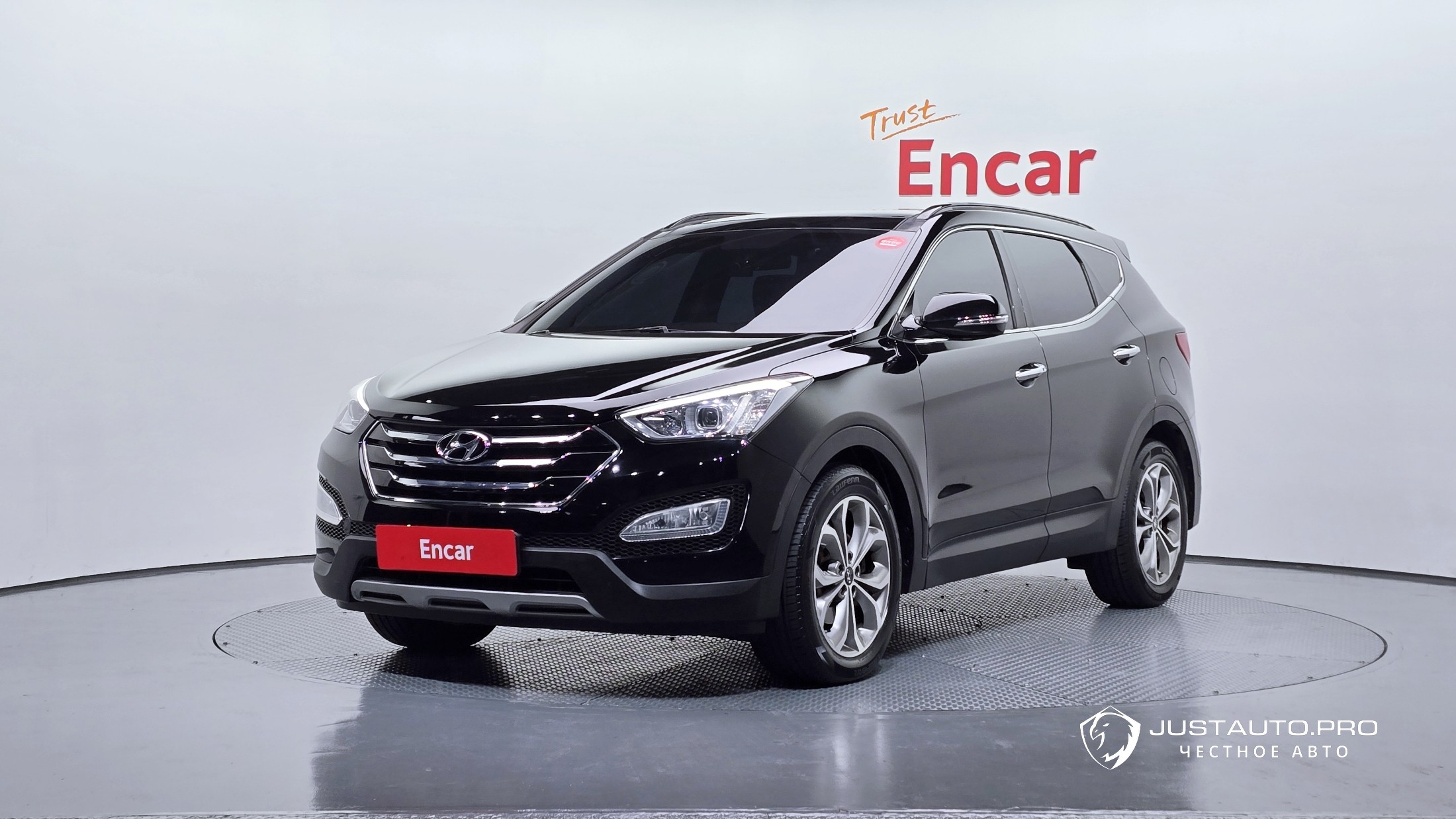 Автомобиль Hyundai Santafe