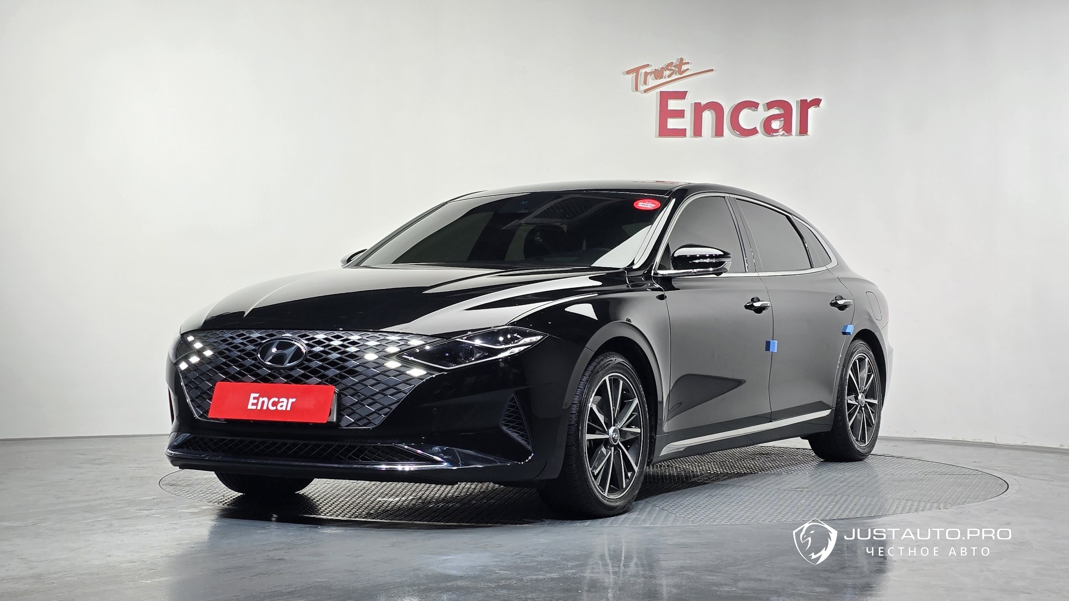 Автомобиль Hyundai Grandeur