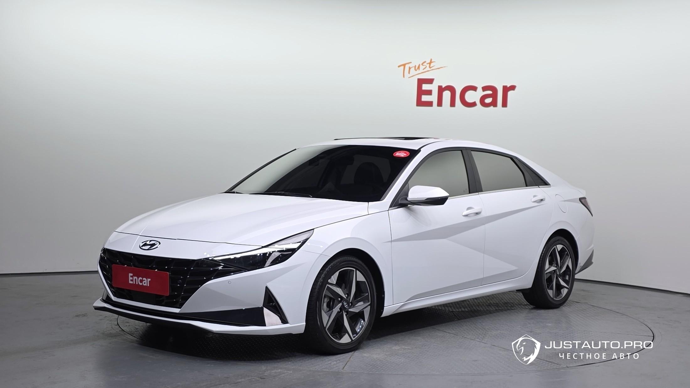 Автомобиль Hyundai AVANTE