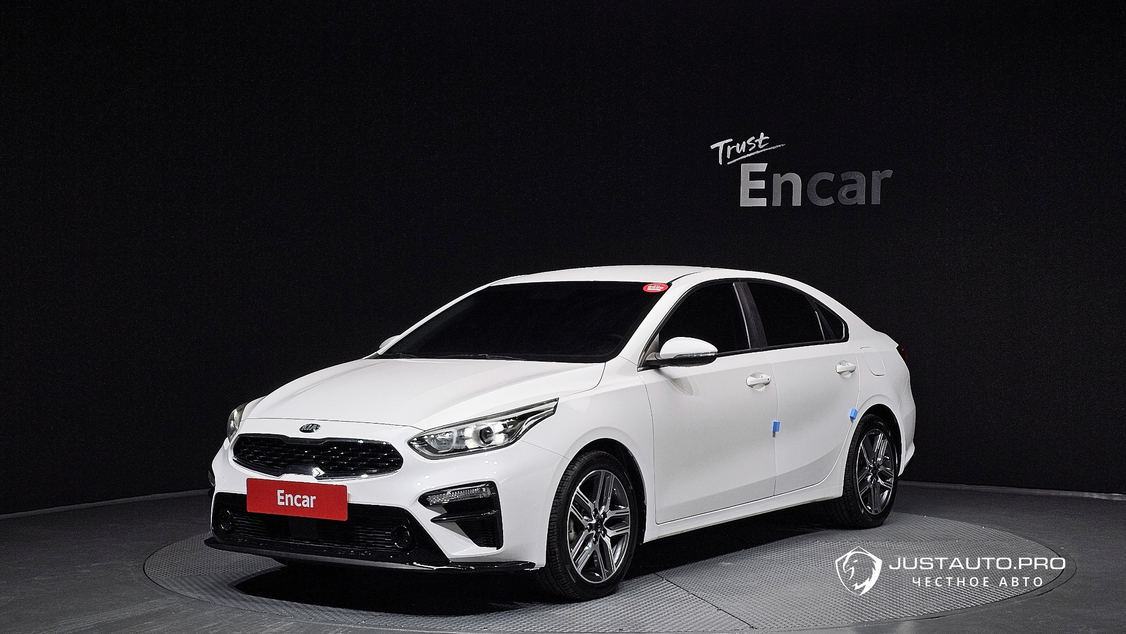 Автомобиль Kia K3