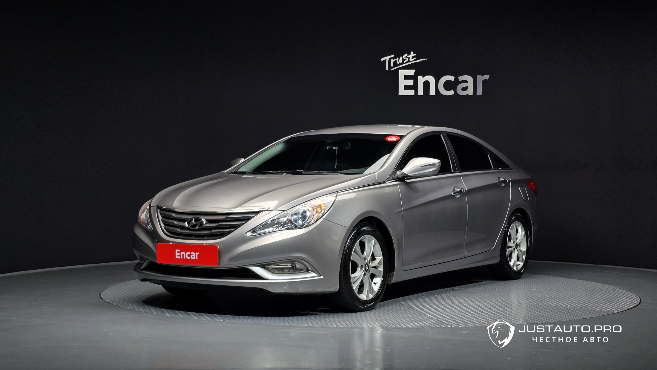 Автомобиль Hyundai Sonata