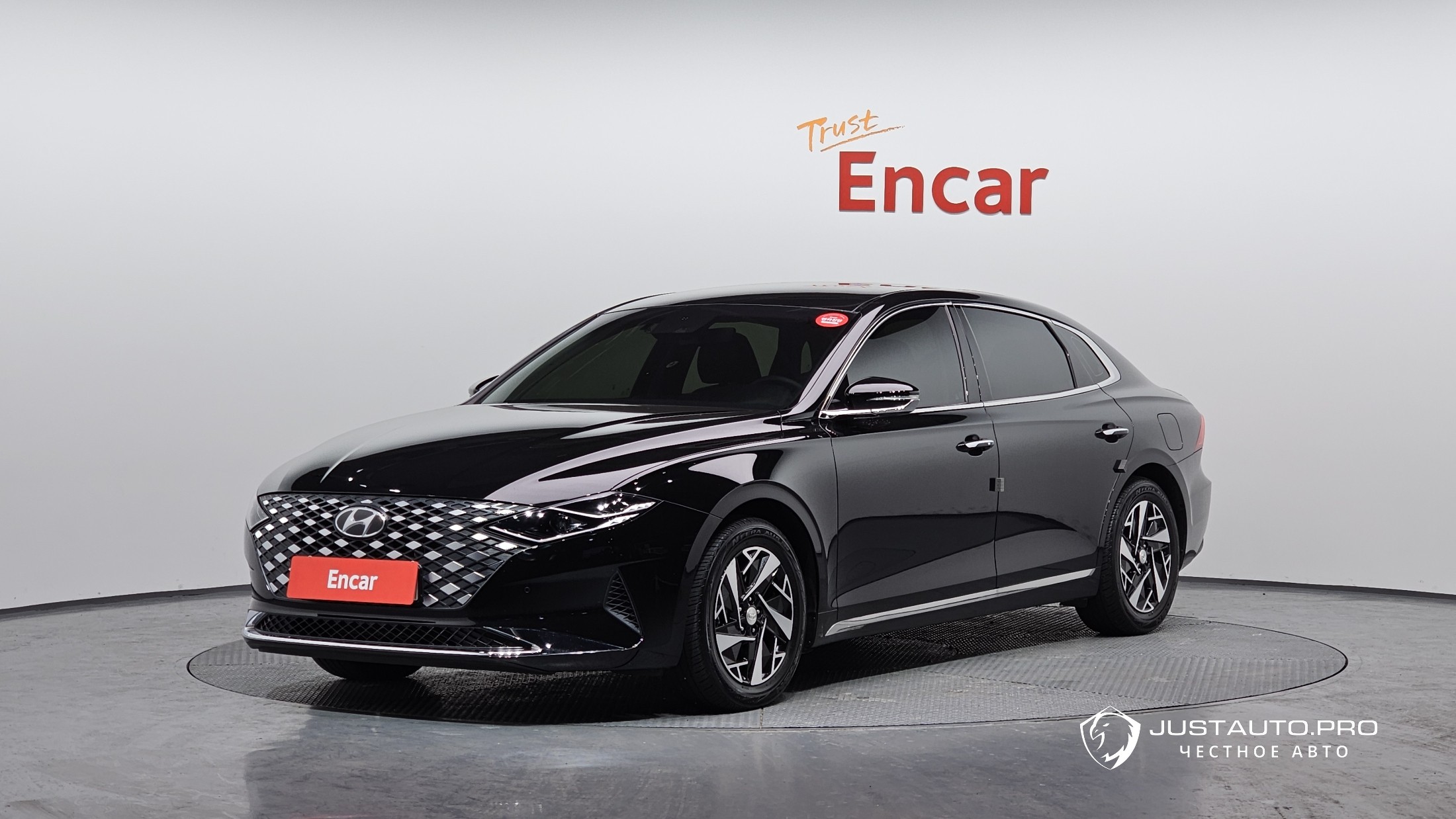 Автомобиль Hyundai Grandeur