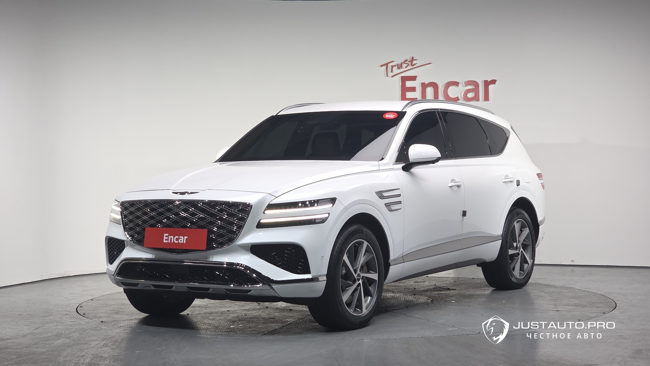 Автомобиль Genesis GV80