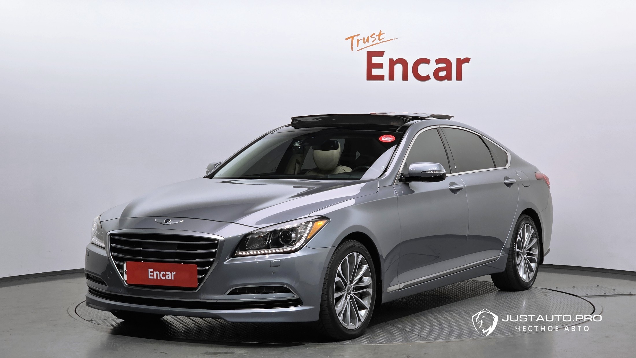 Автомобиль Hyundai Genesis