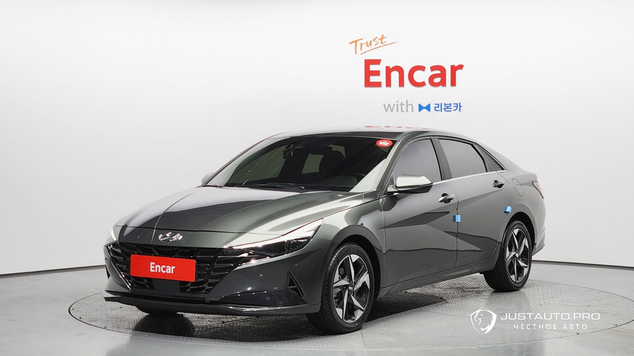Автомобиль Hyundai AVANTE