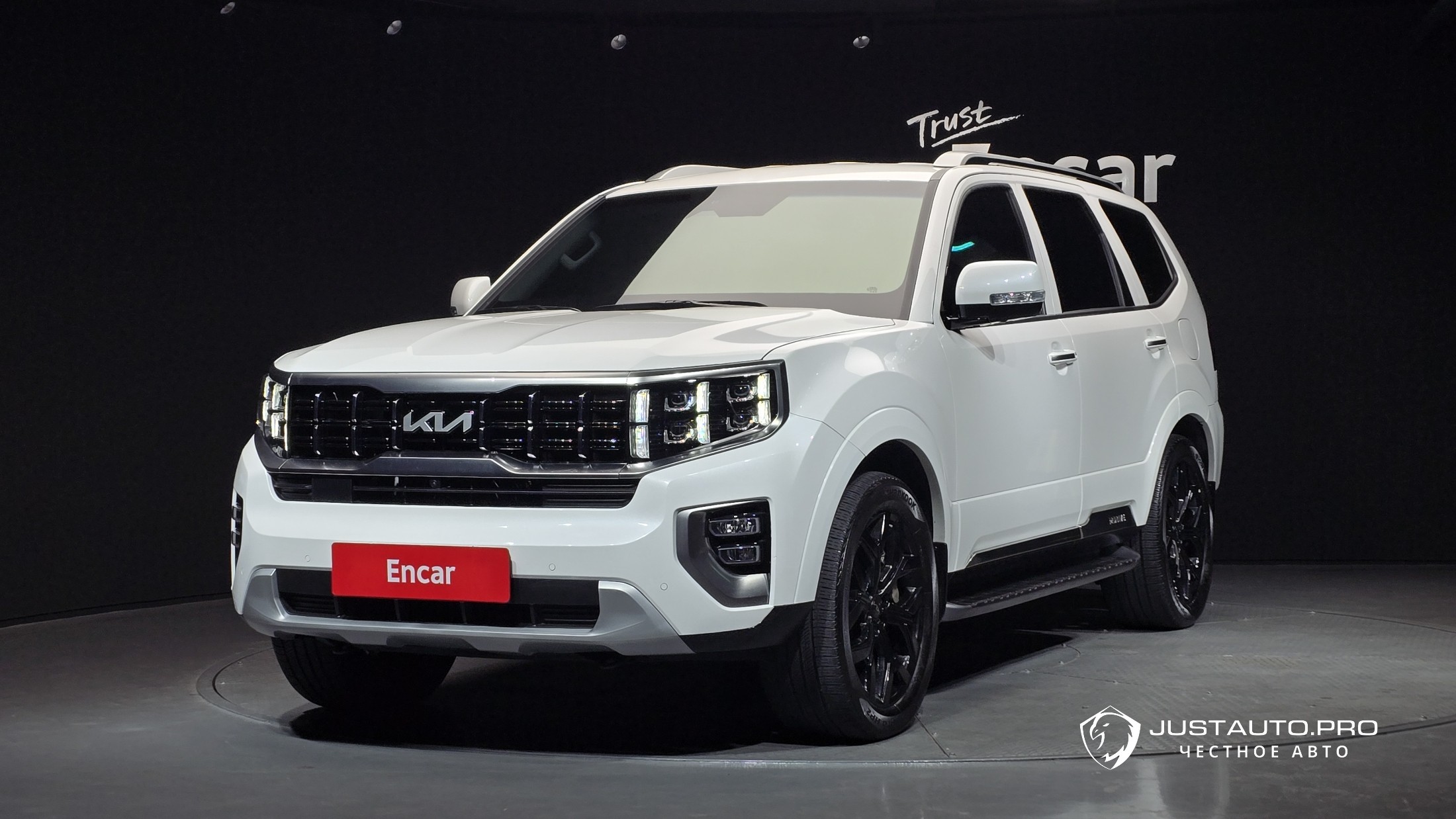 Автомобиль Kia Mohave