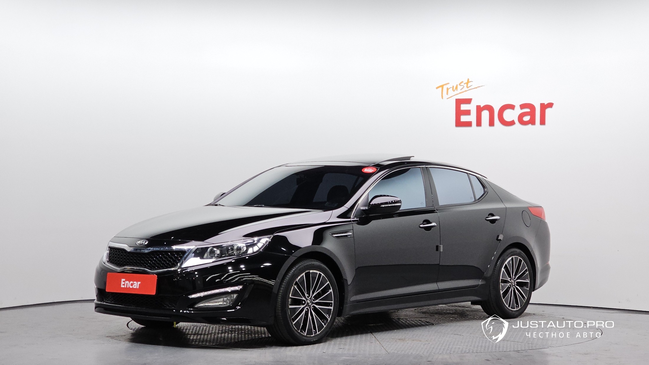 Автомобиль Kia K5