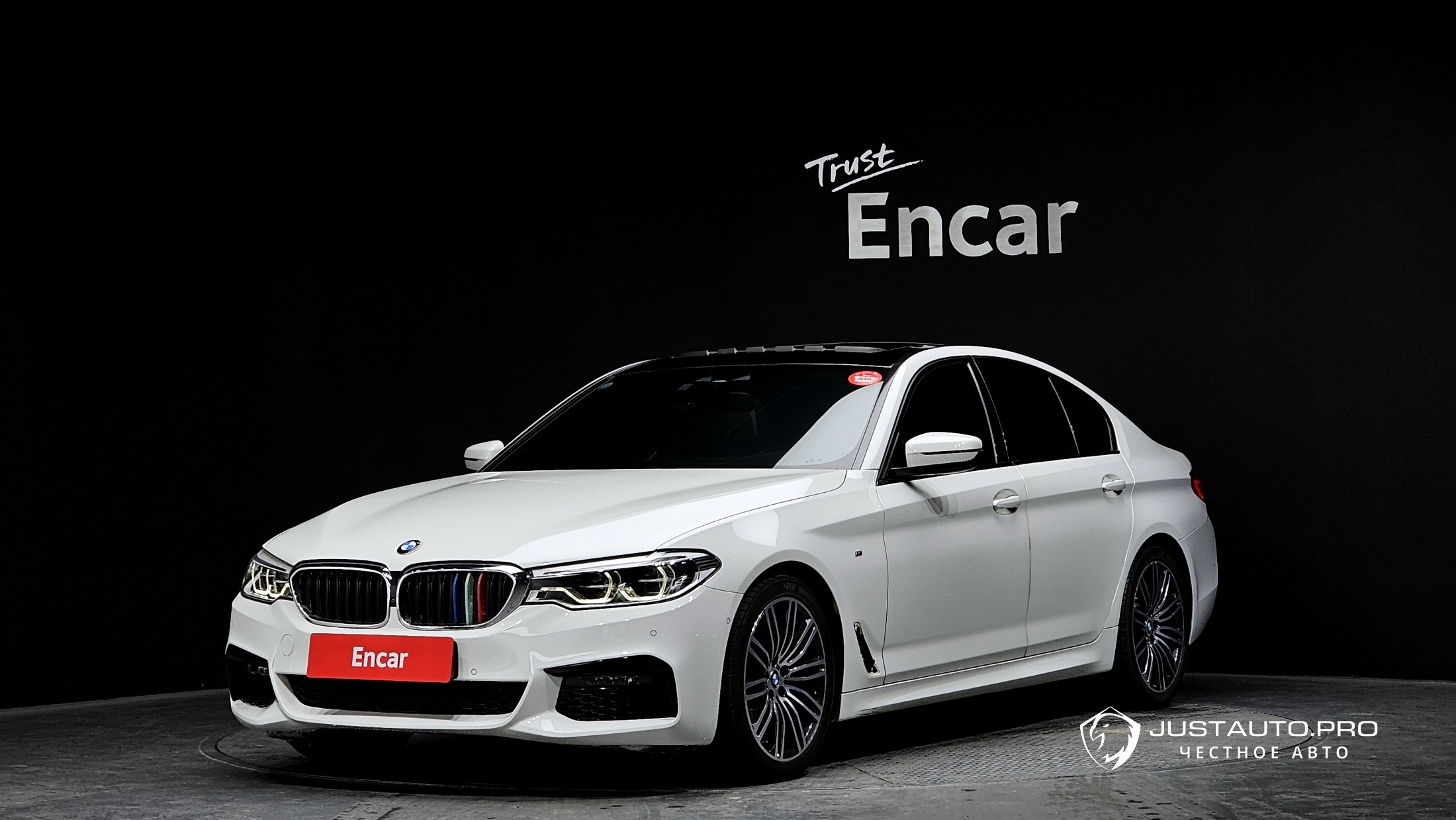 Автомобиль BMW 5-Series