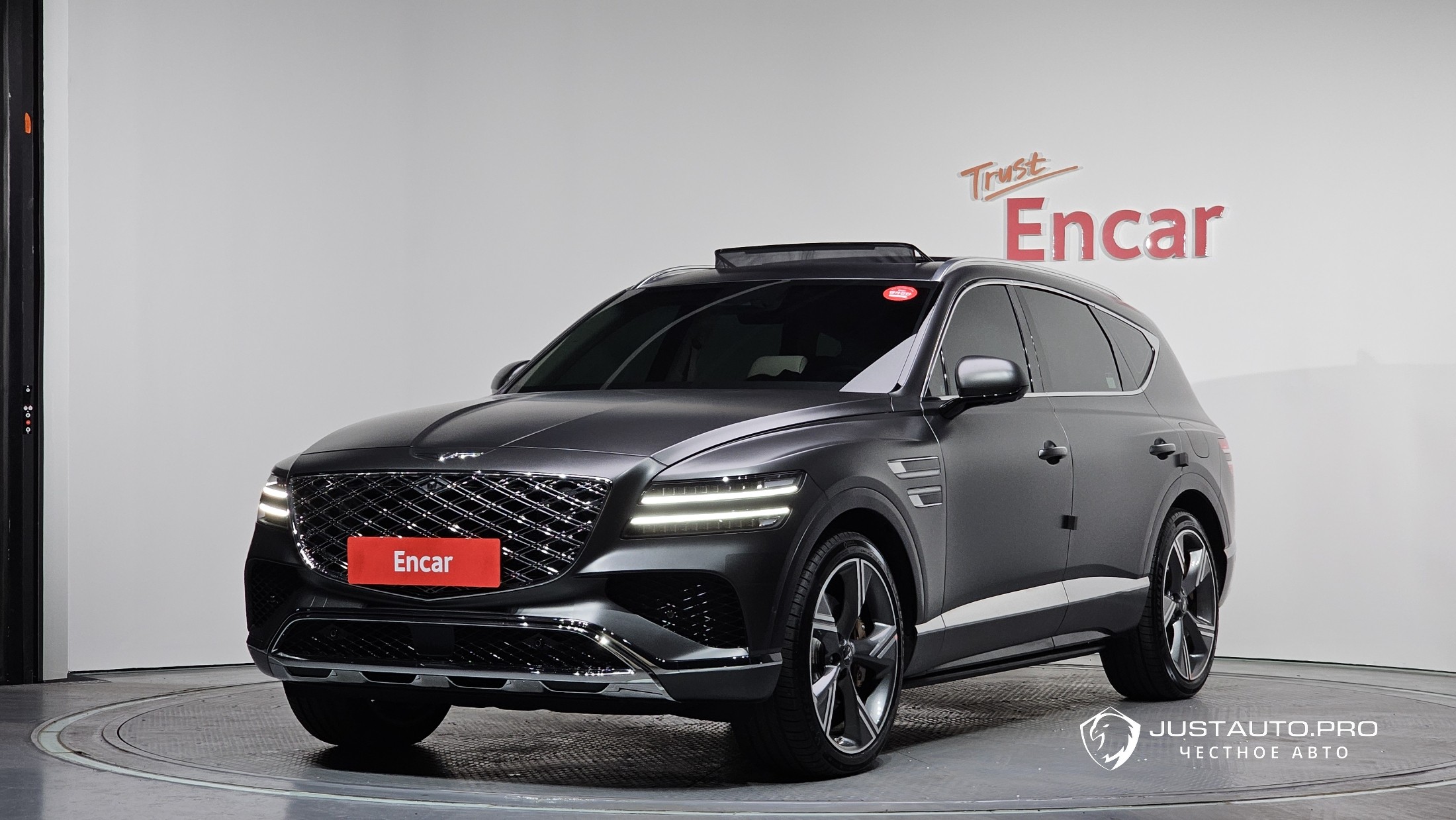 Автомобиль Genesis GV80