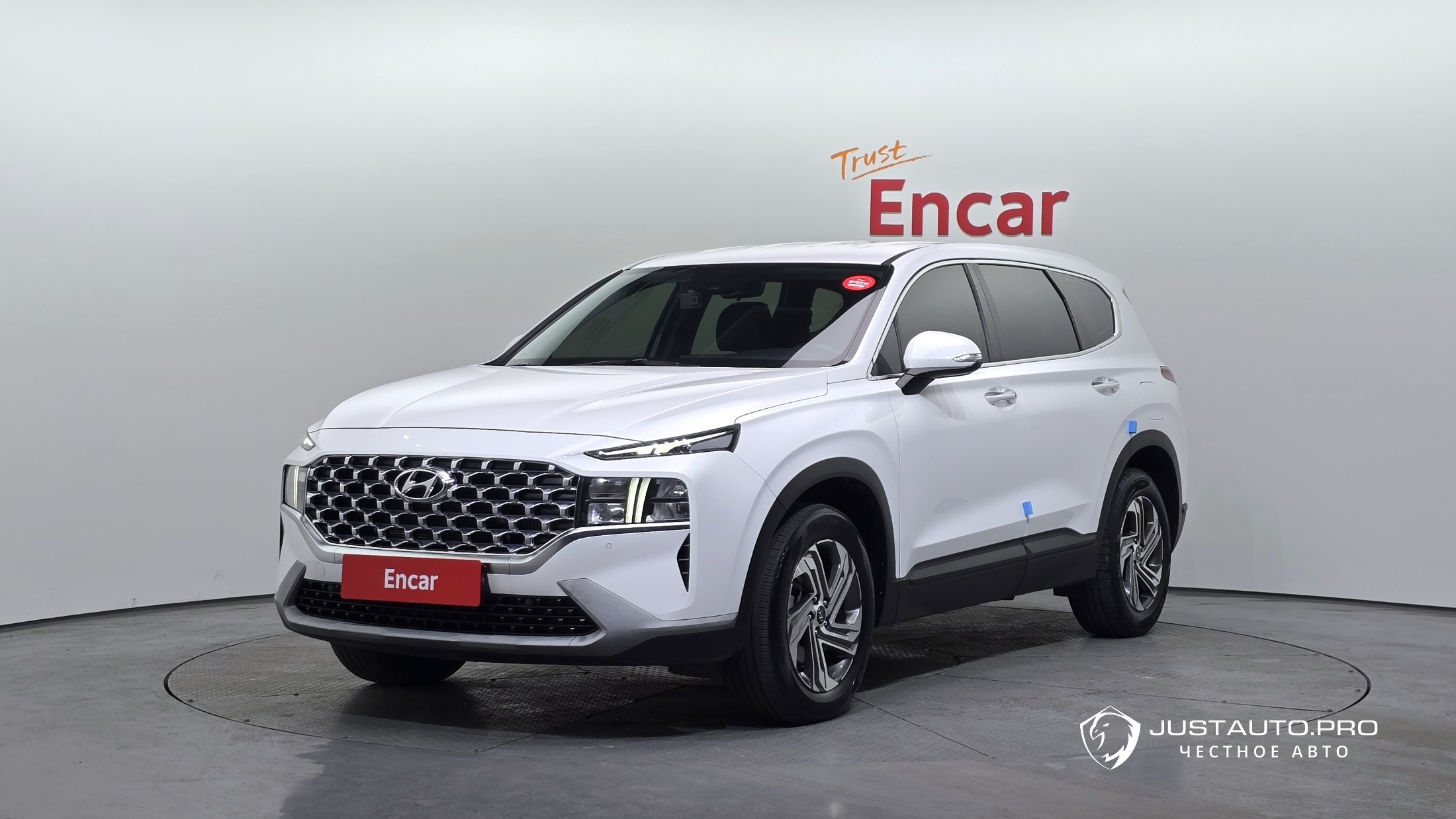 Автомобиль Hyundai Santafe