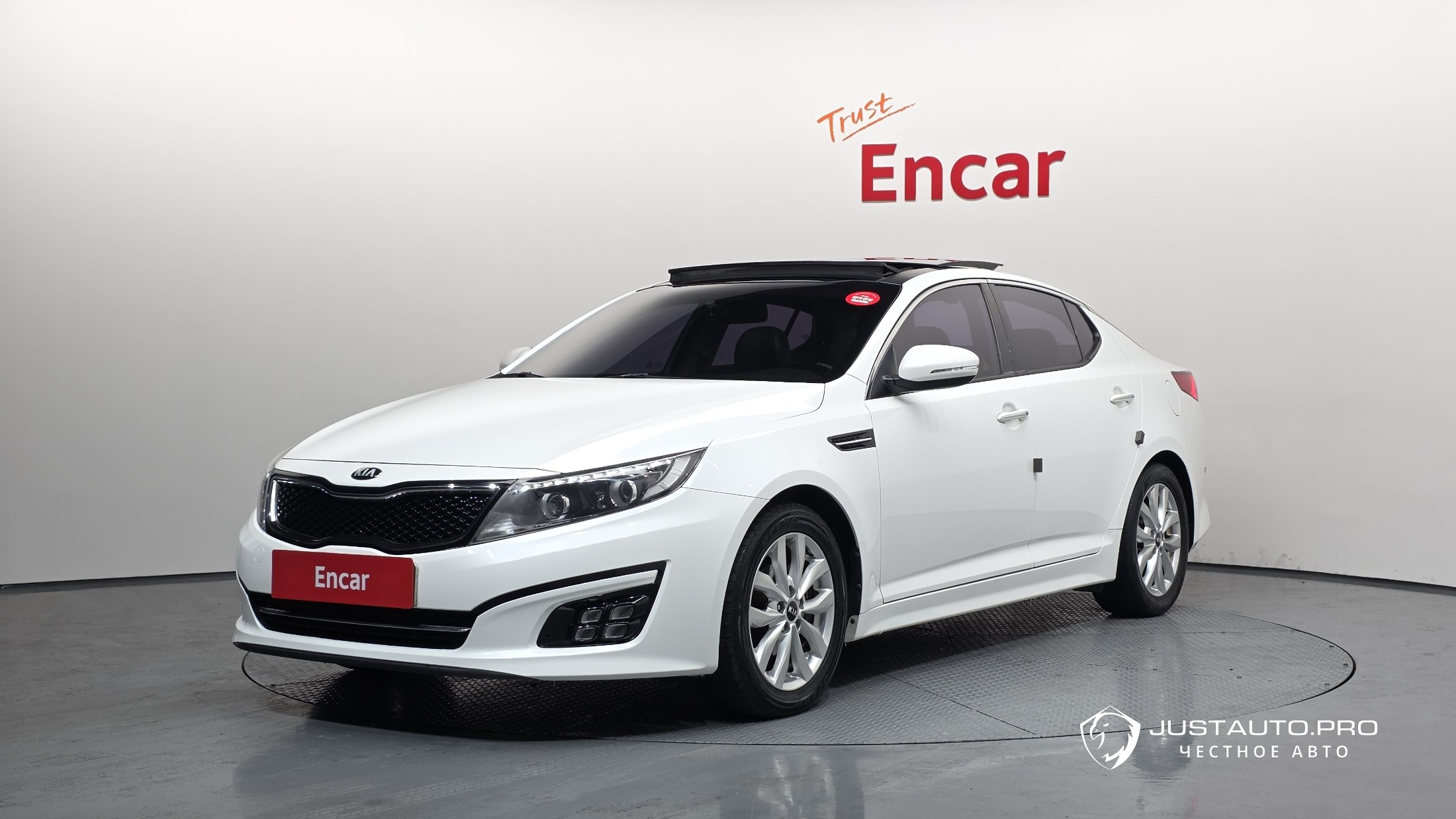 Автомобиль Kia K5