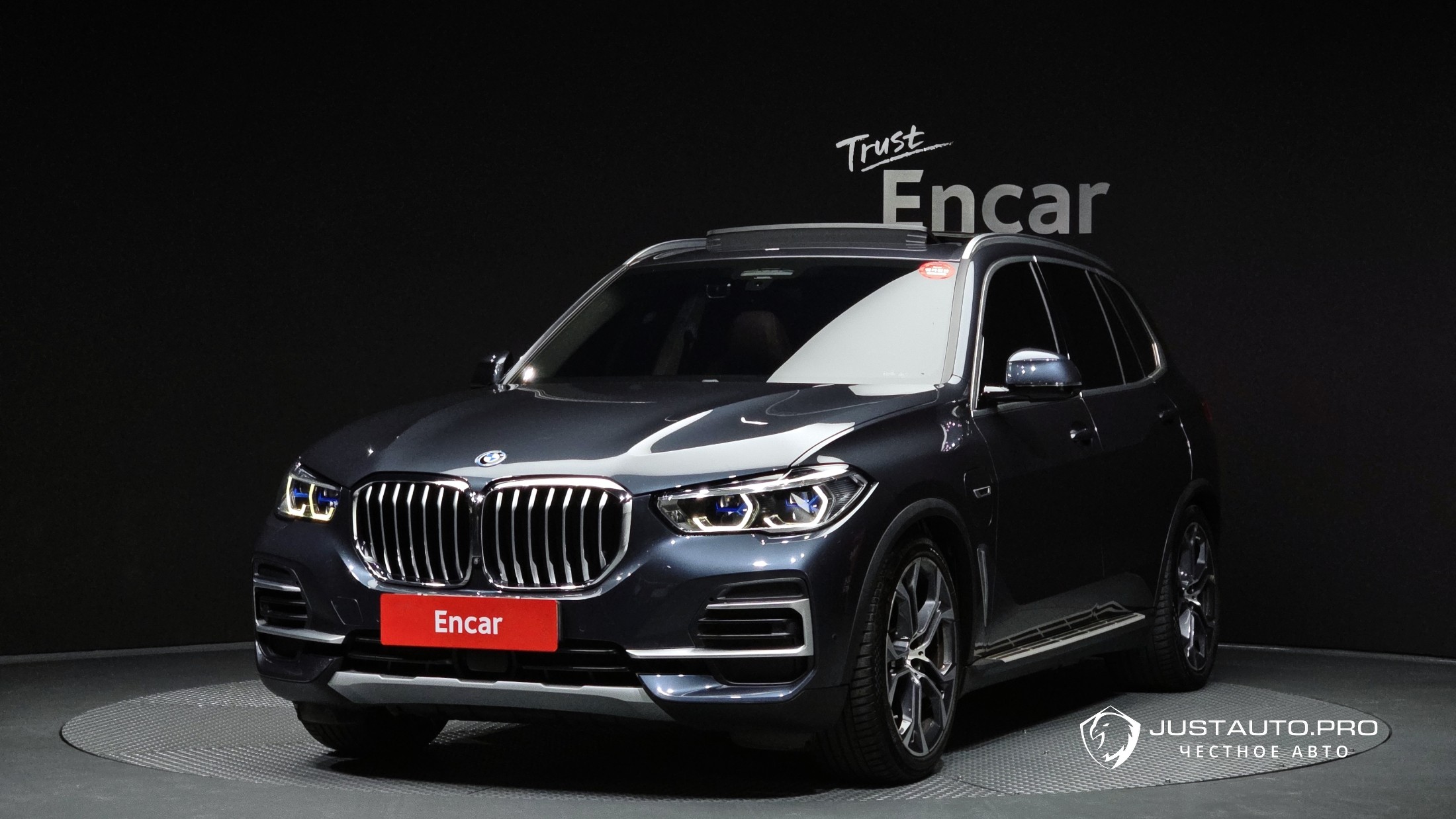 Автомобиль BMW X5