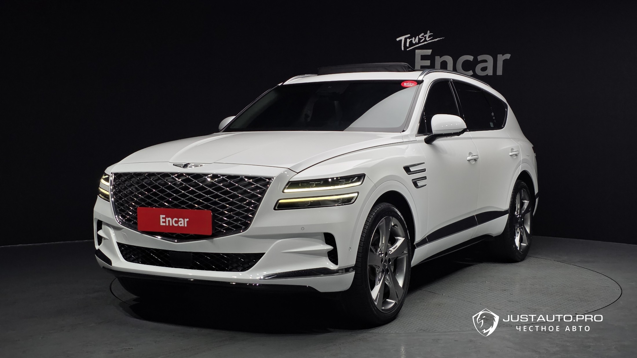 Автомобиль Genesis GV80