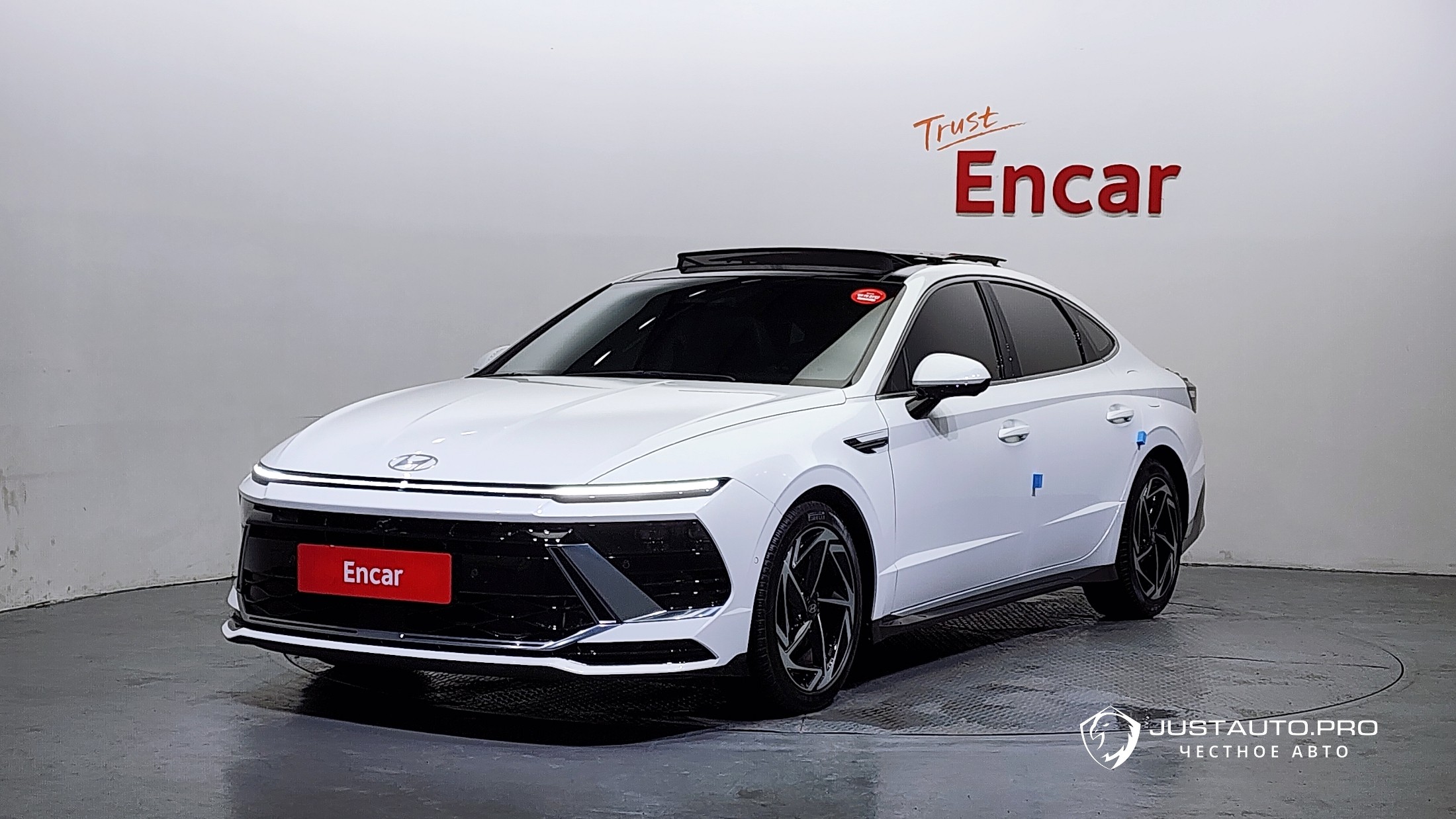 Автомобиль Hyundai Sonata