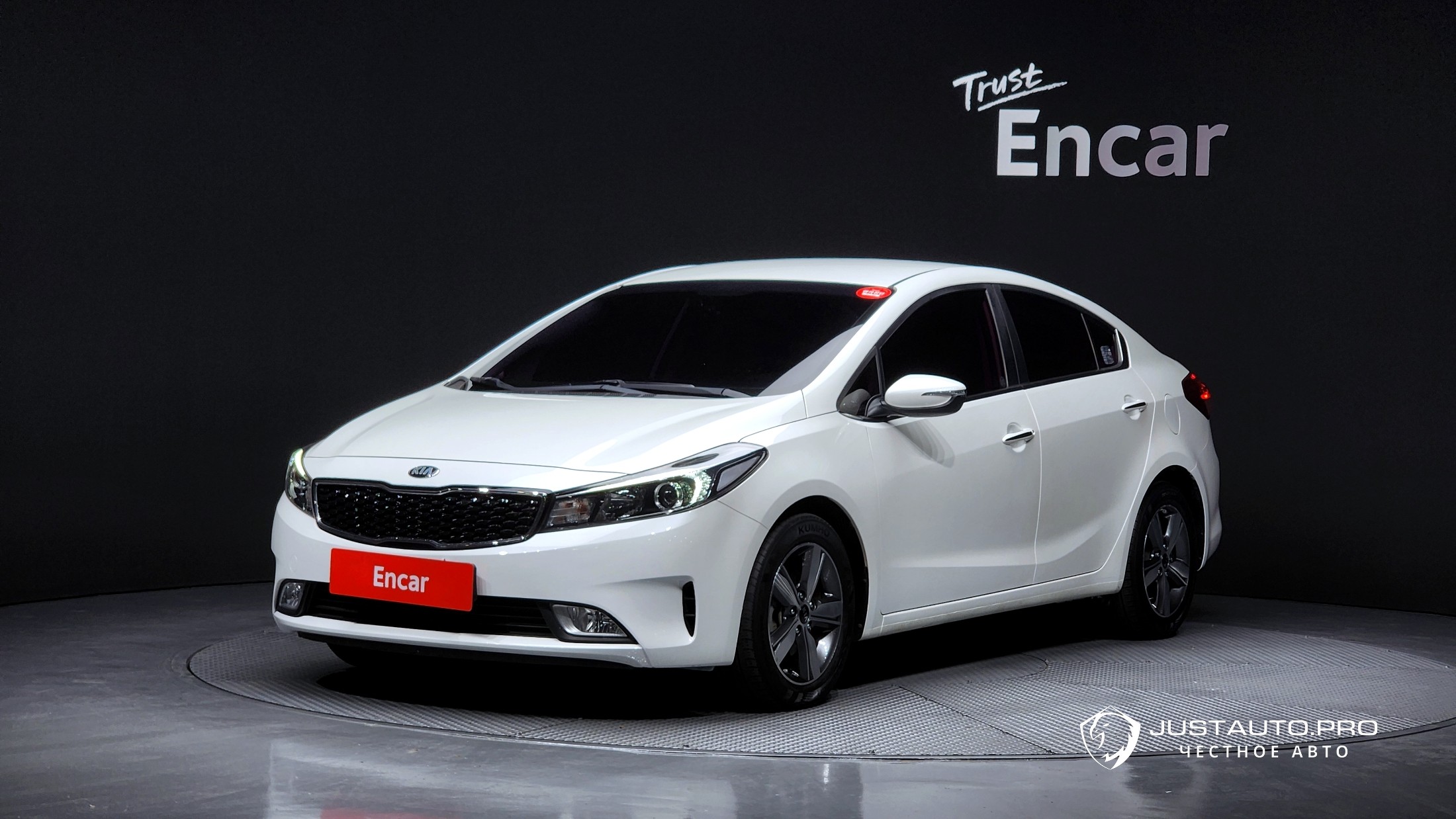 Автомобиль Kia K3