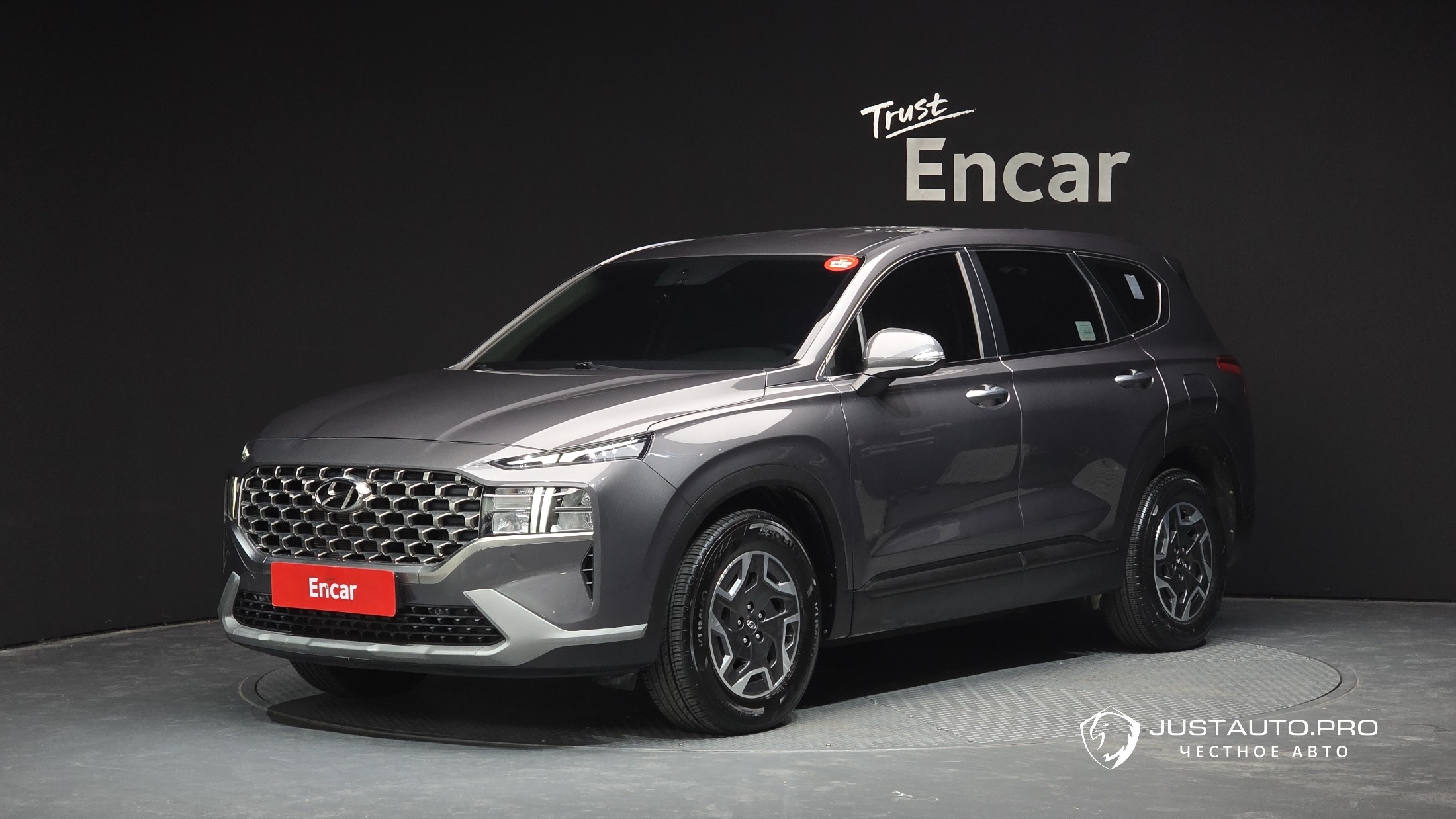 Автомобиль Hyundai Santafe