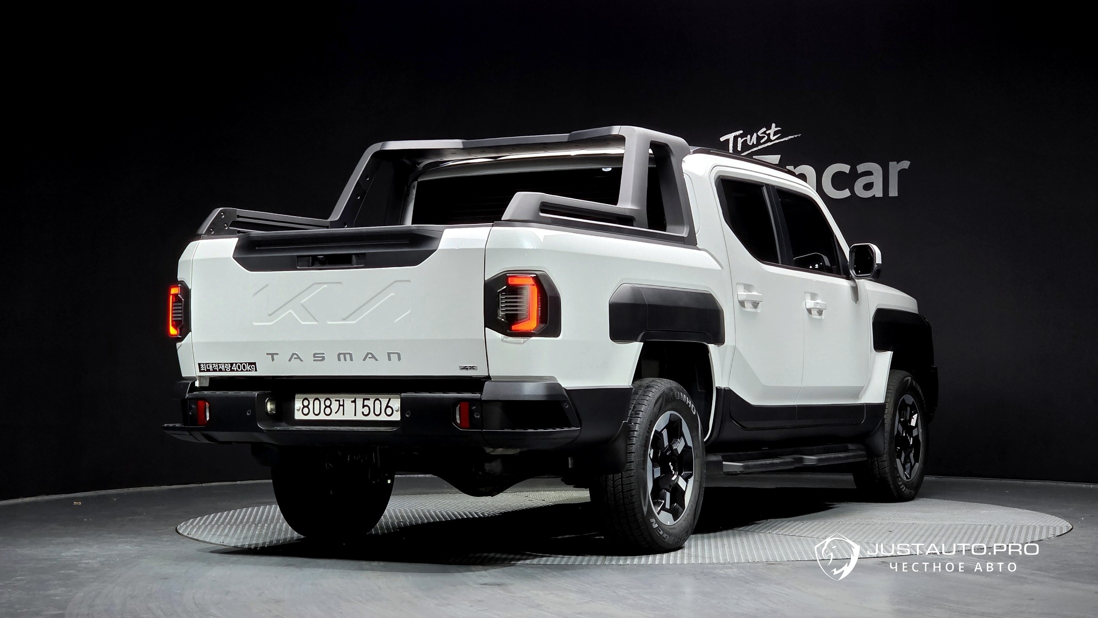 Автомобиль Kia Tasman