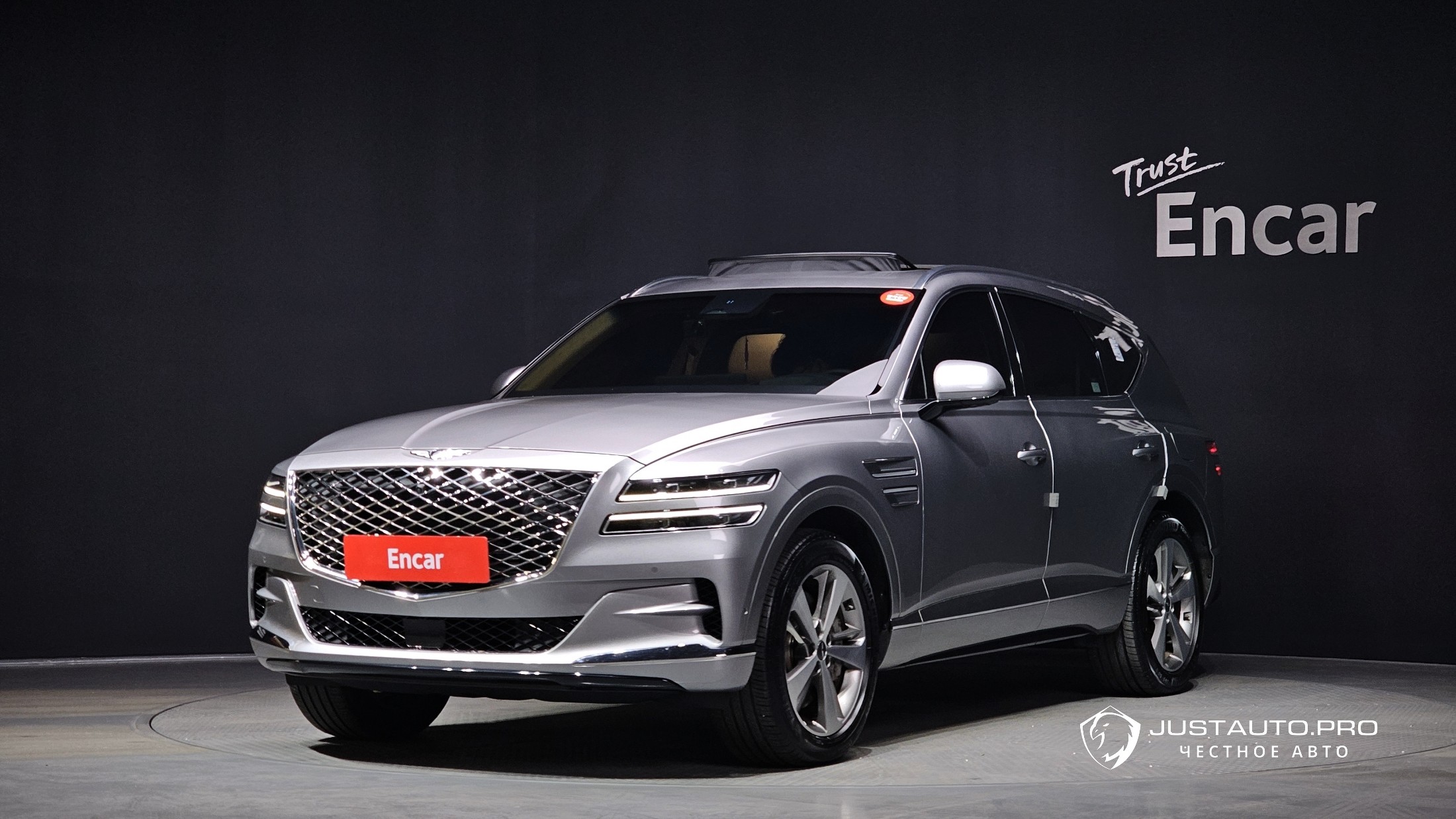 Автомобиль Genesis GV80