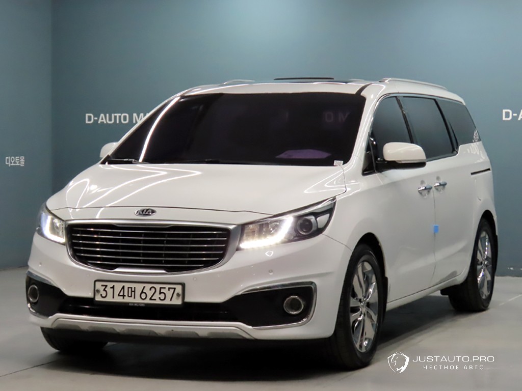 Автомобиль Kia Canival