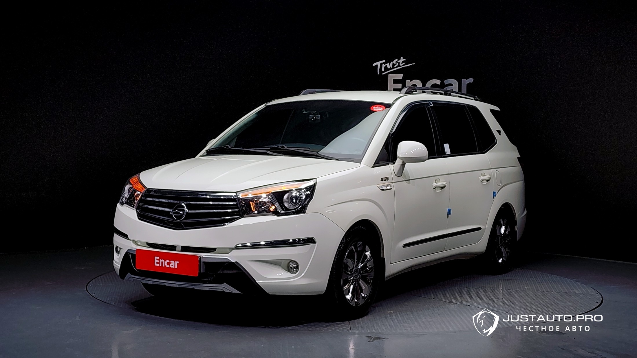 Автомобиль KG_Mobility_Ssangyong KORANDO