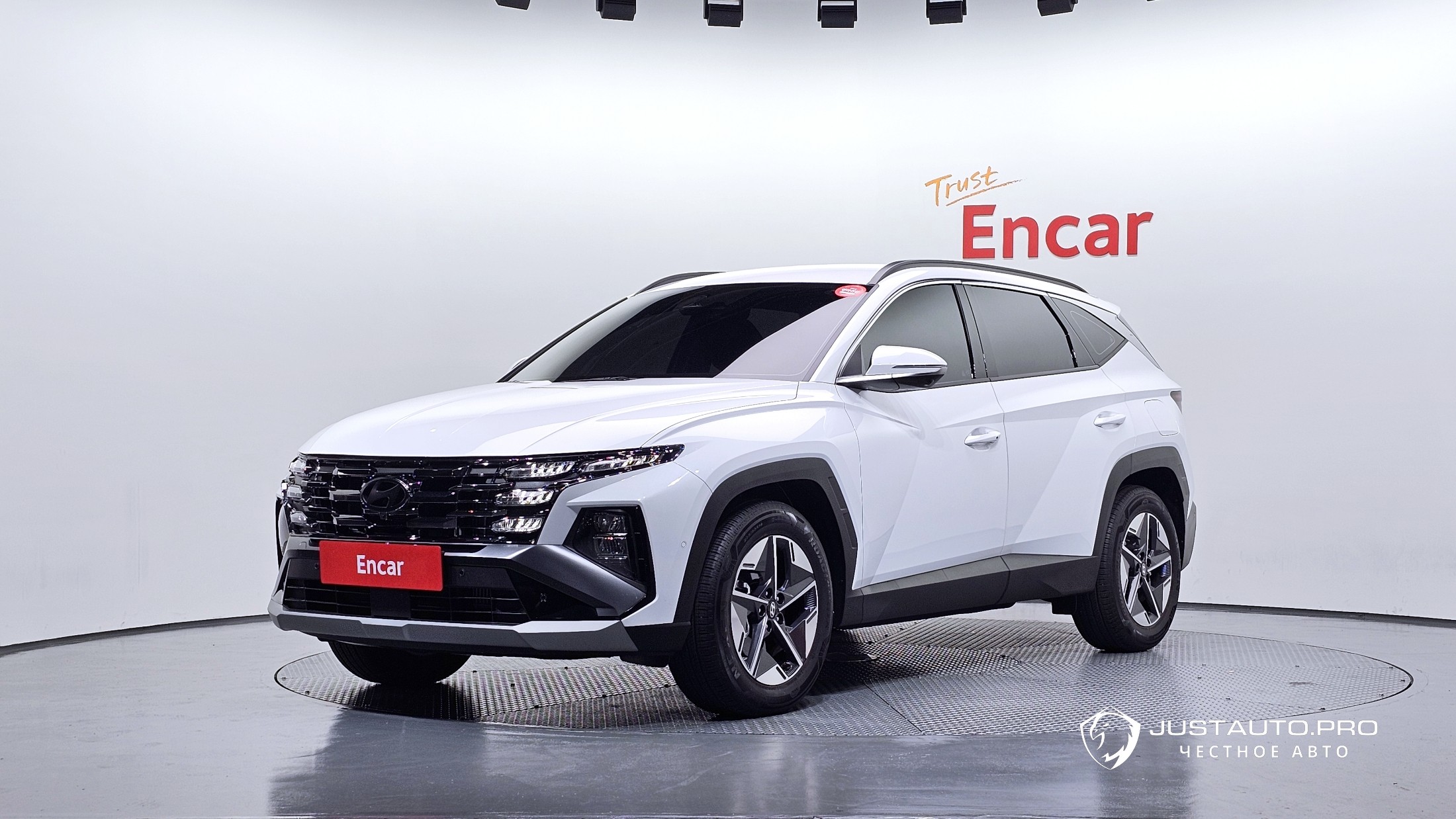 Автомобиль Hyundai Tucson