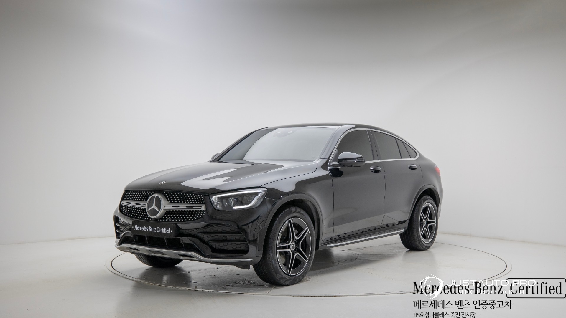 Автомобиль Mercedes-Benz GLC-Class