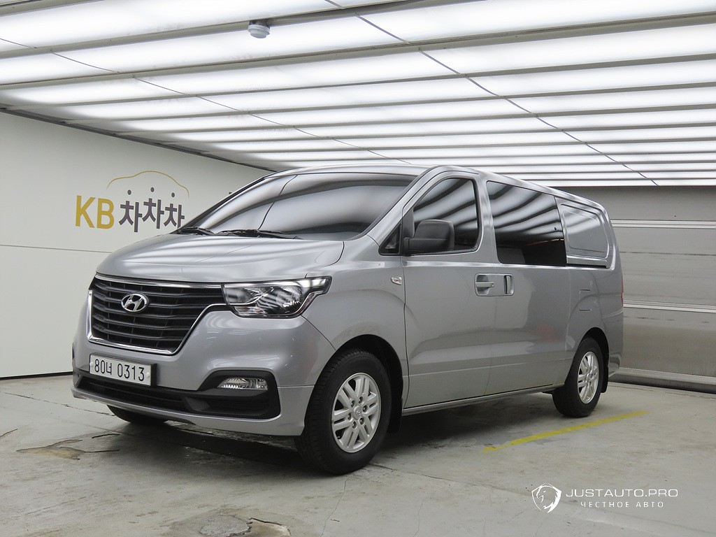 Автомобиль Hyundai Starex