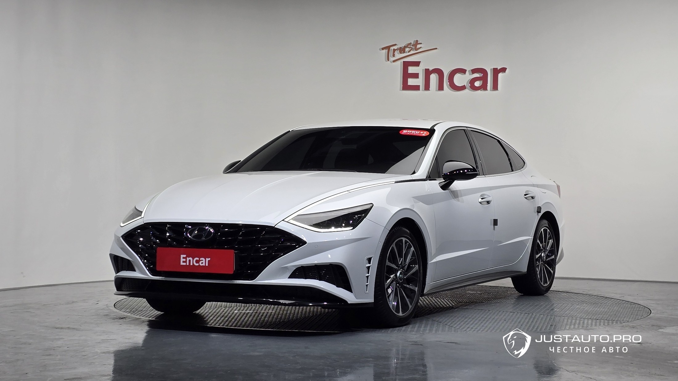 Автомобиль Hyundai Sonata