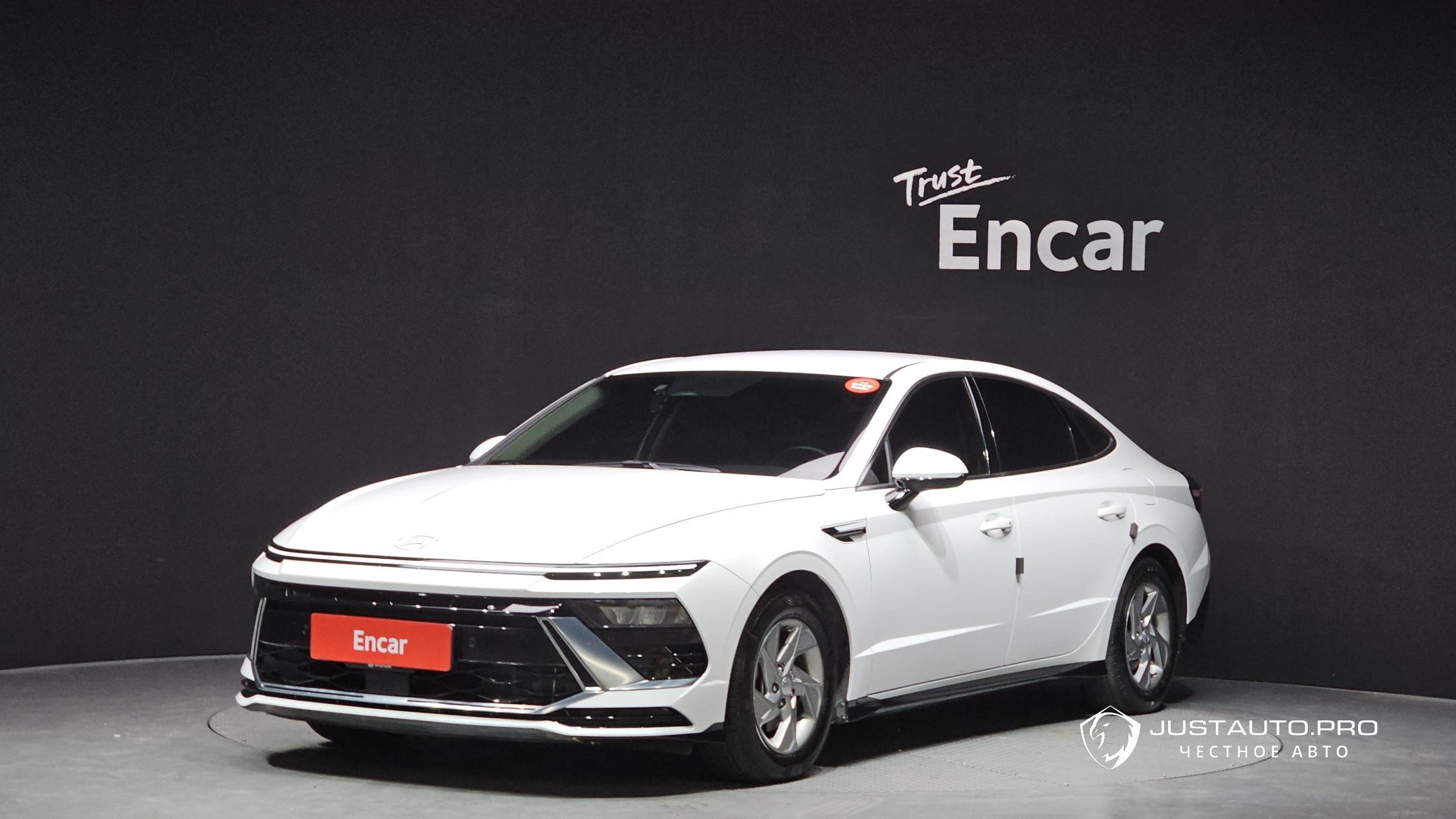 Автомобиль Hyundai Sonata