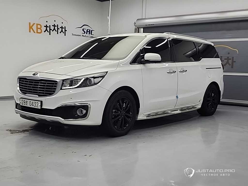 Автомобиль Kia Canival