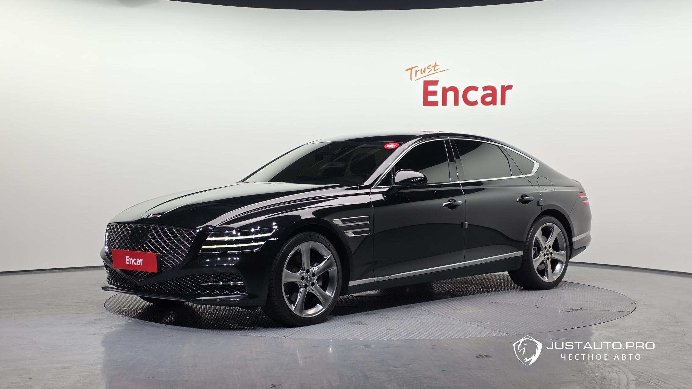 Автомобиль Genesis G80