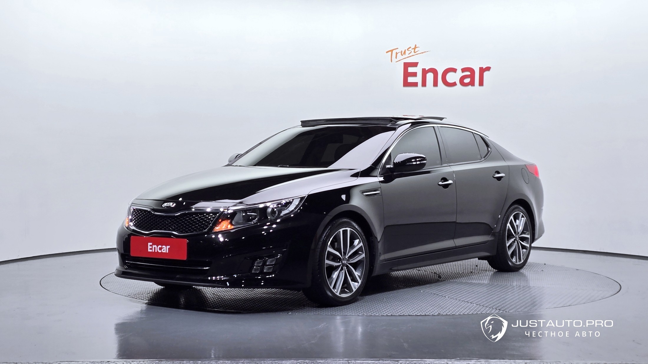 Автомобиль Kia K5