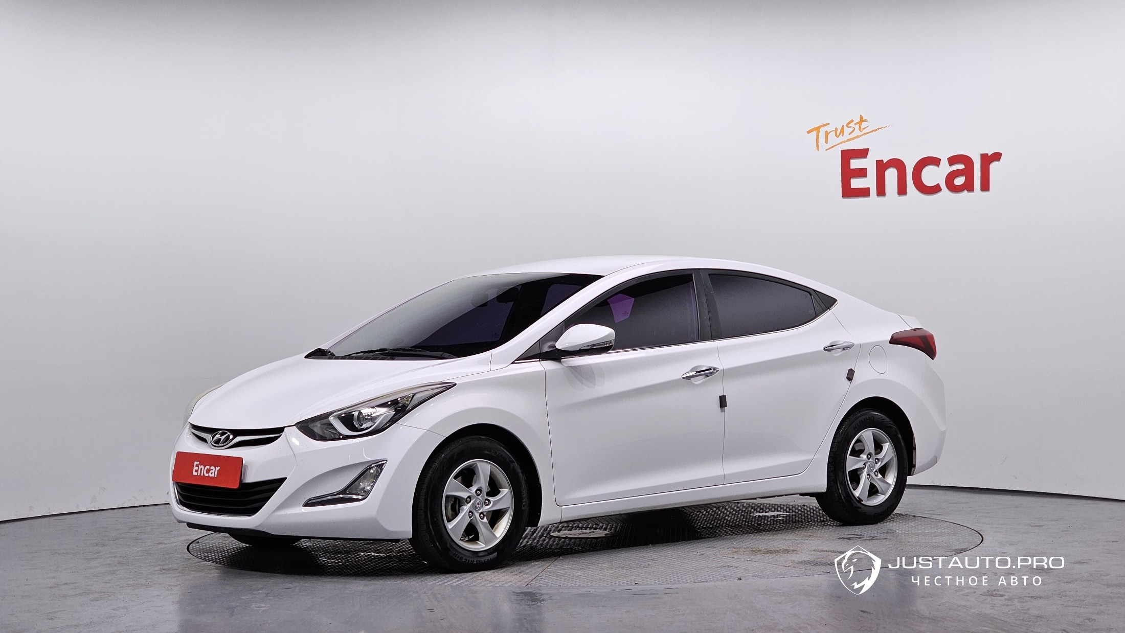 Автомобиль Hyundai AVANTE