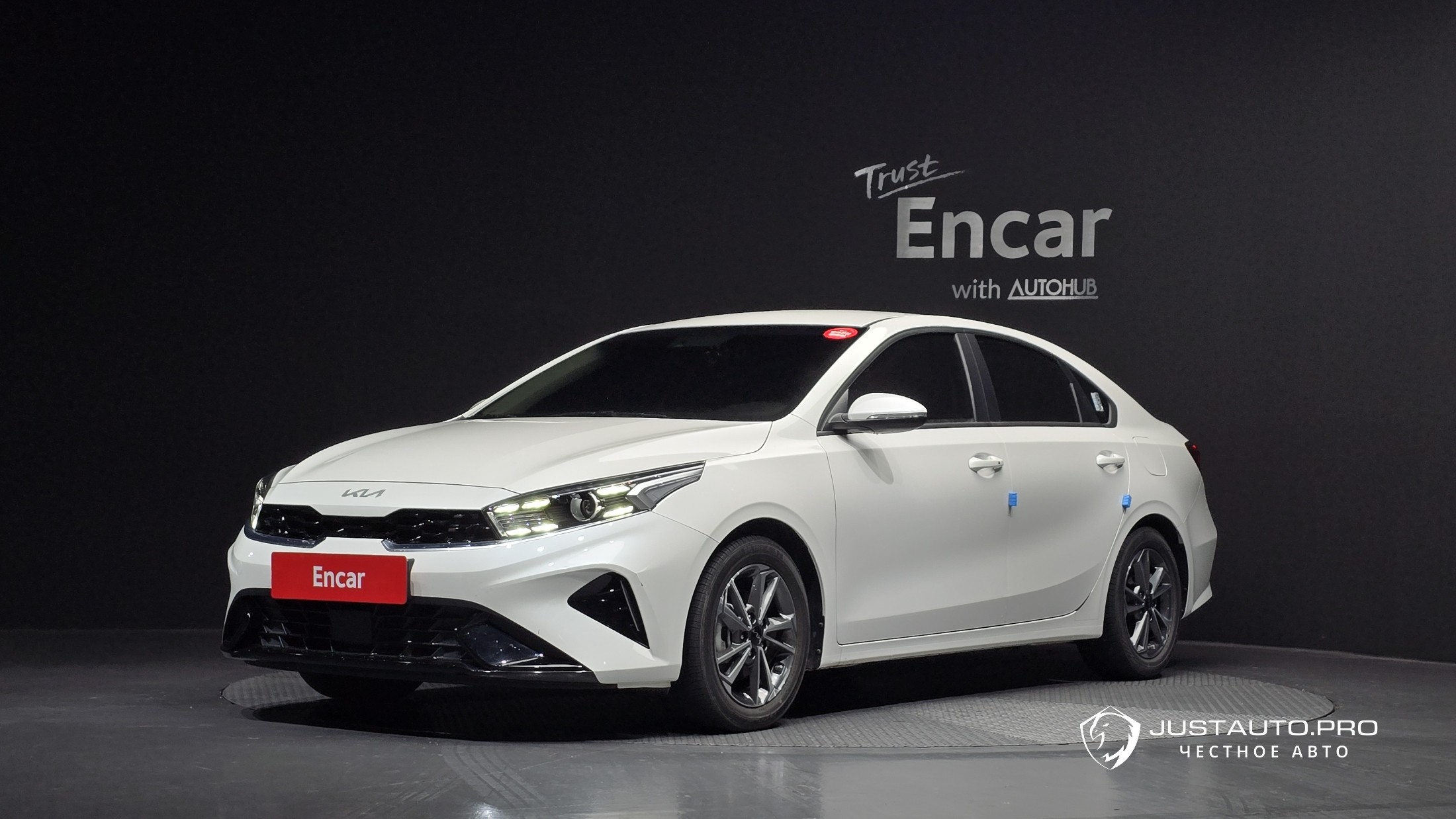 Автомобиль Kia K3