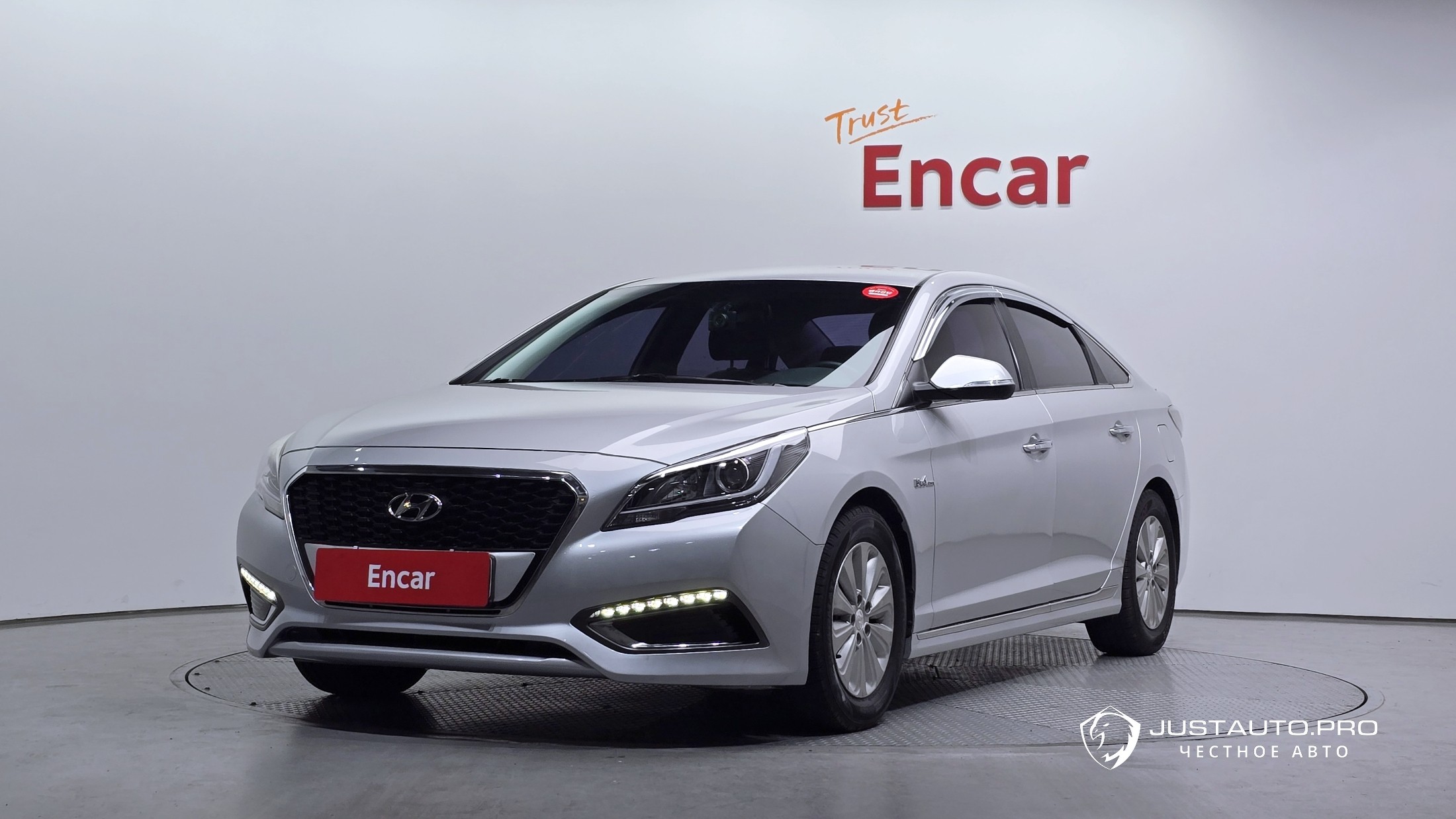 Автомобиль Hyundai Sonata
